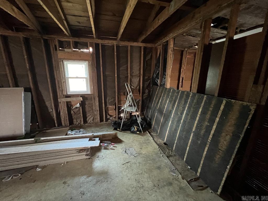 HSR BLK - Residential