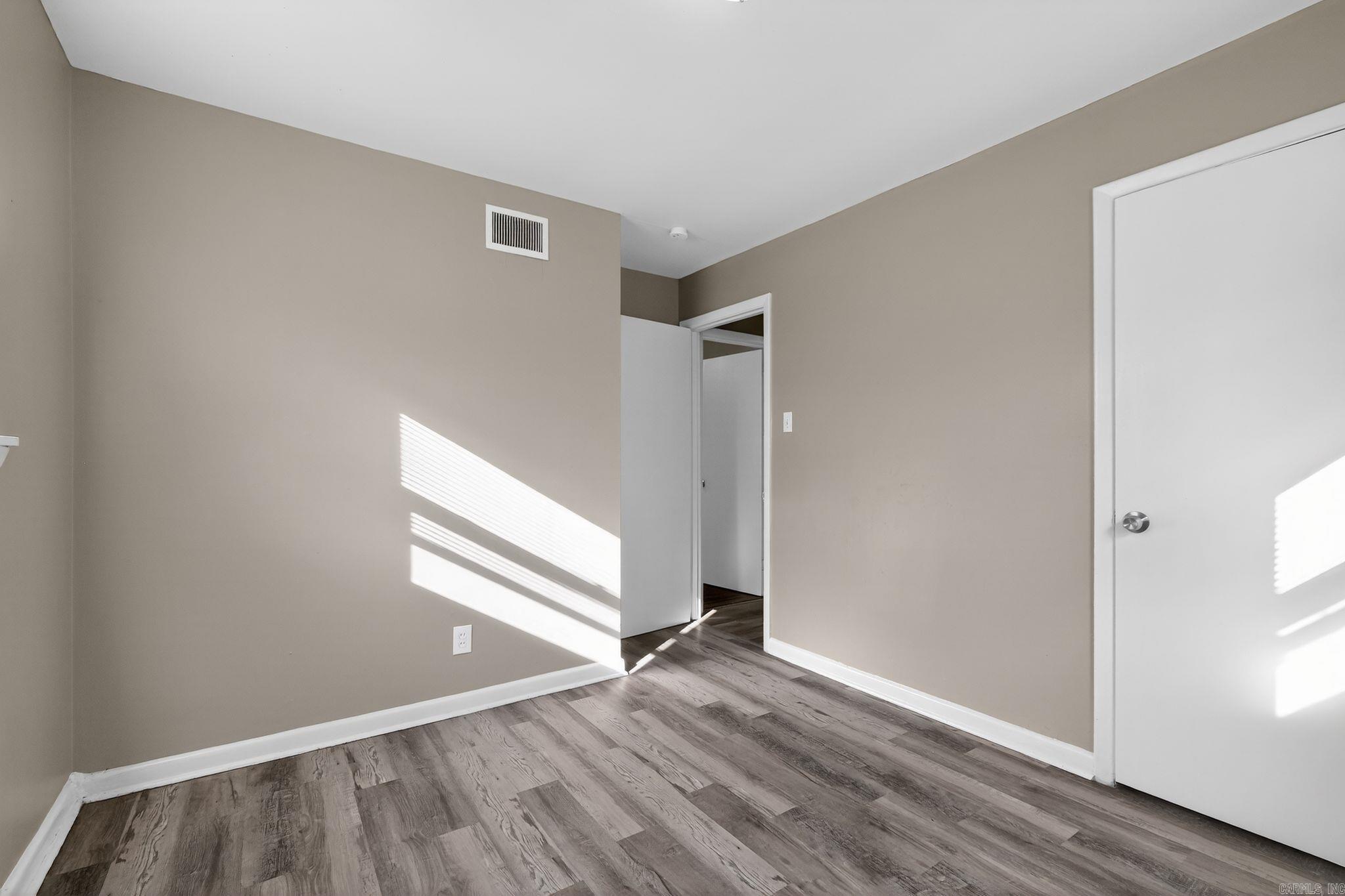 WINSTON - Residential