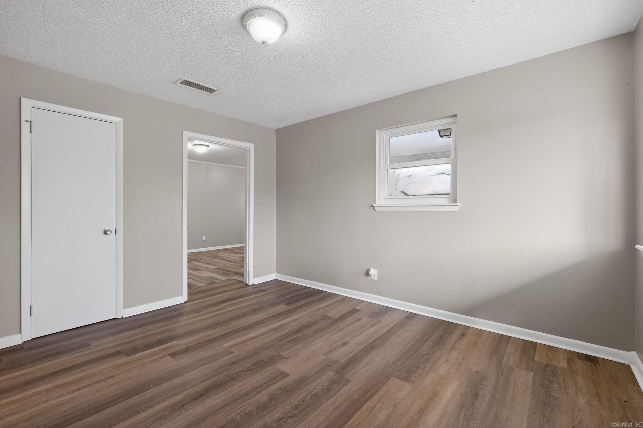 WINSTON - Residential