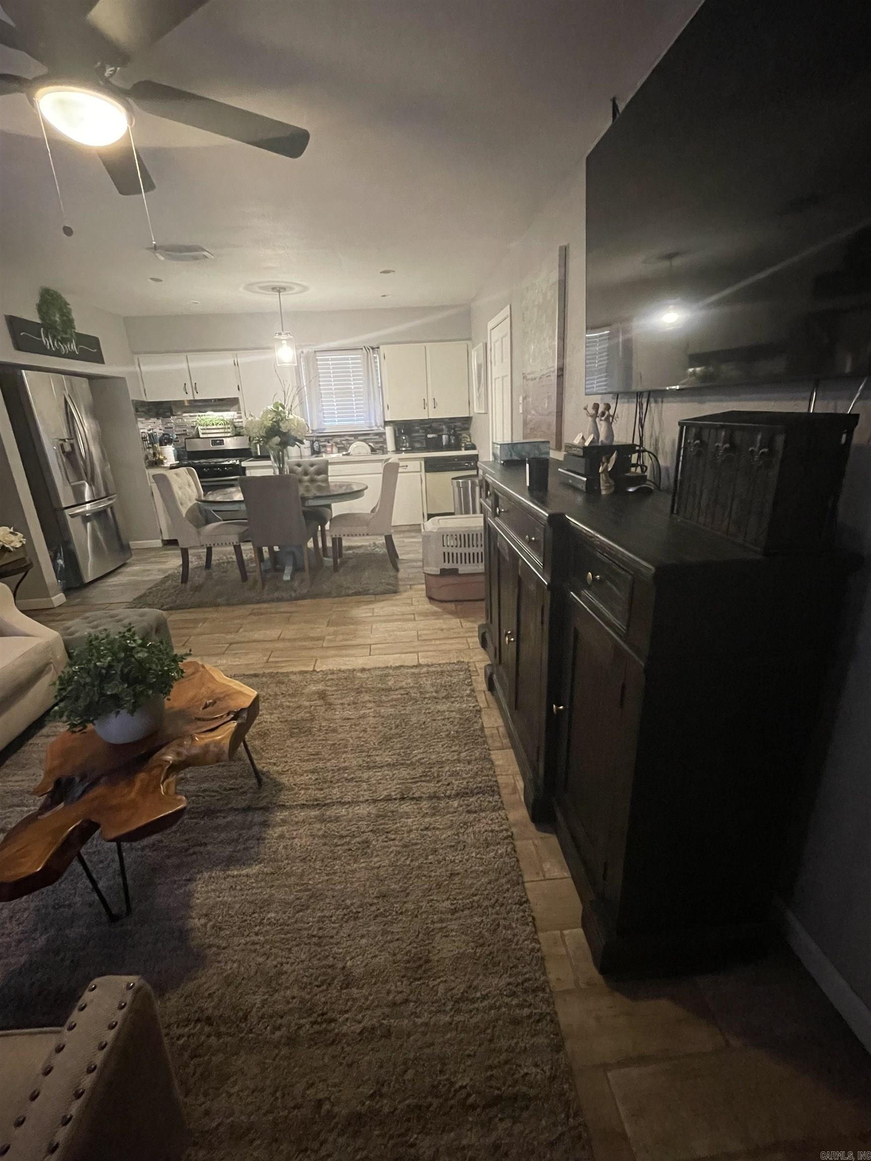 WAKEFIELD VILLAGE - Residential