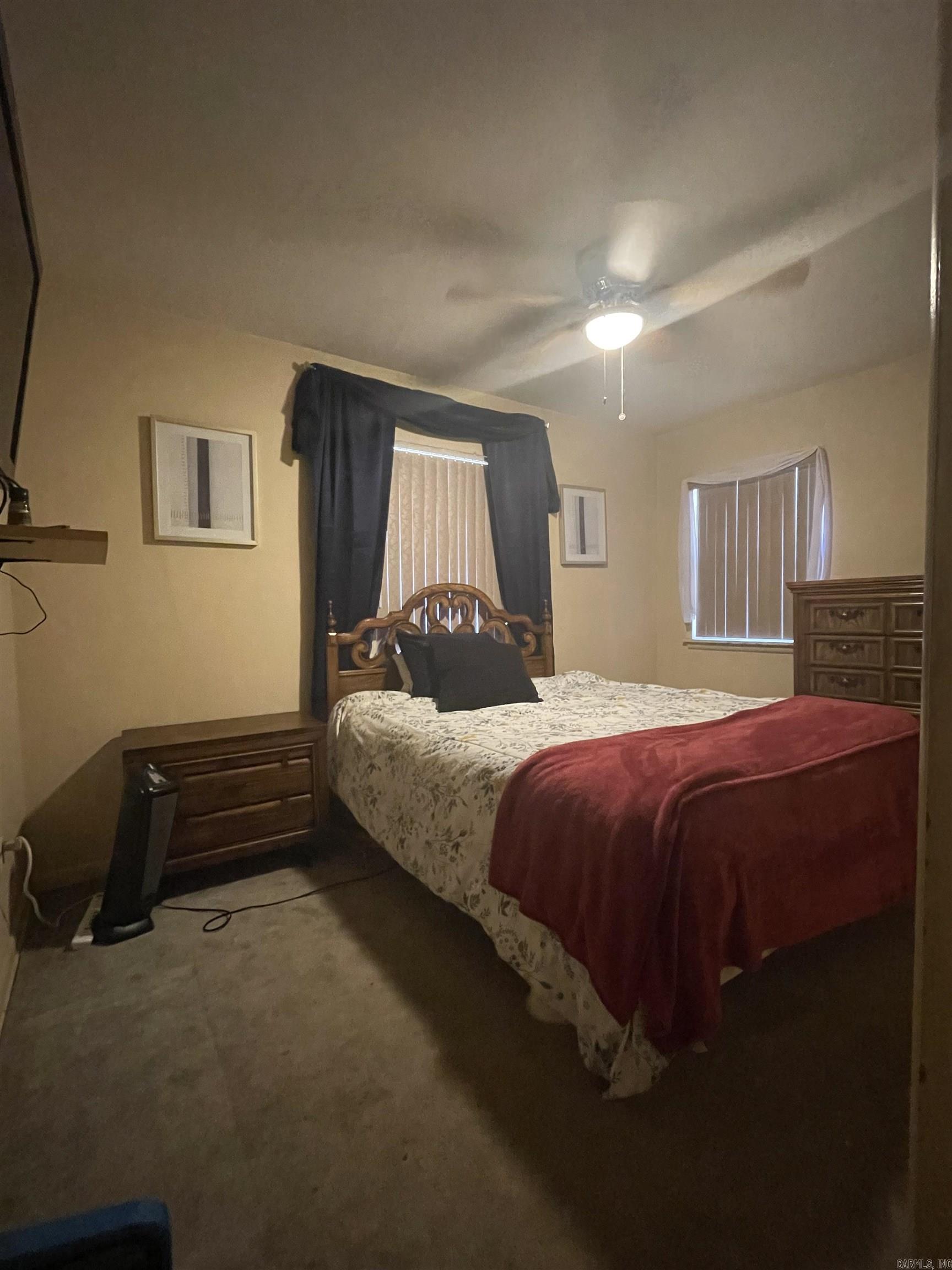 WAKEFIELD VILLAGE - Residential