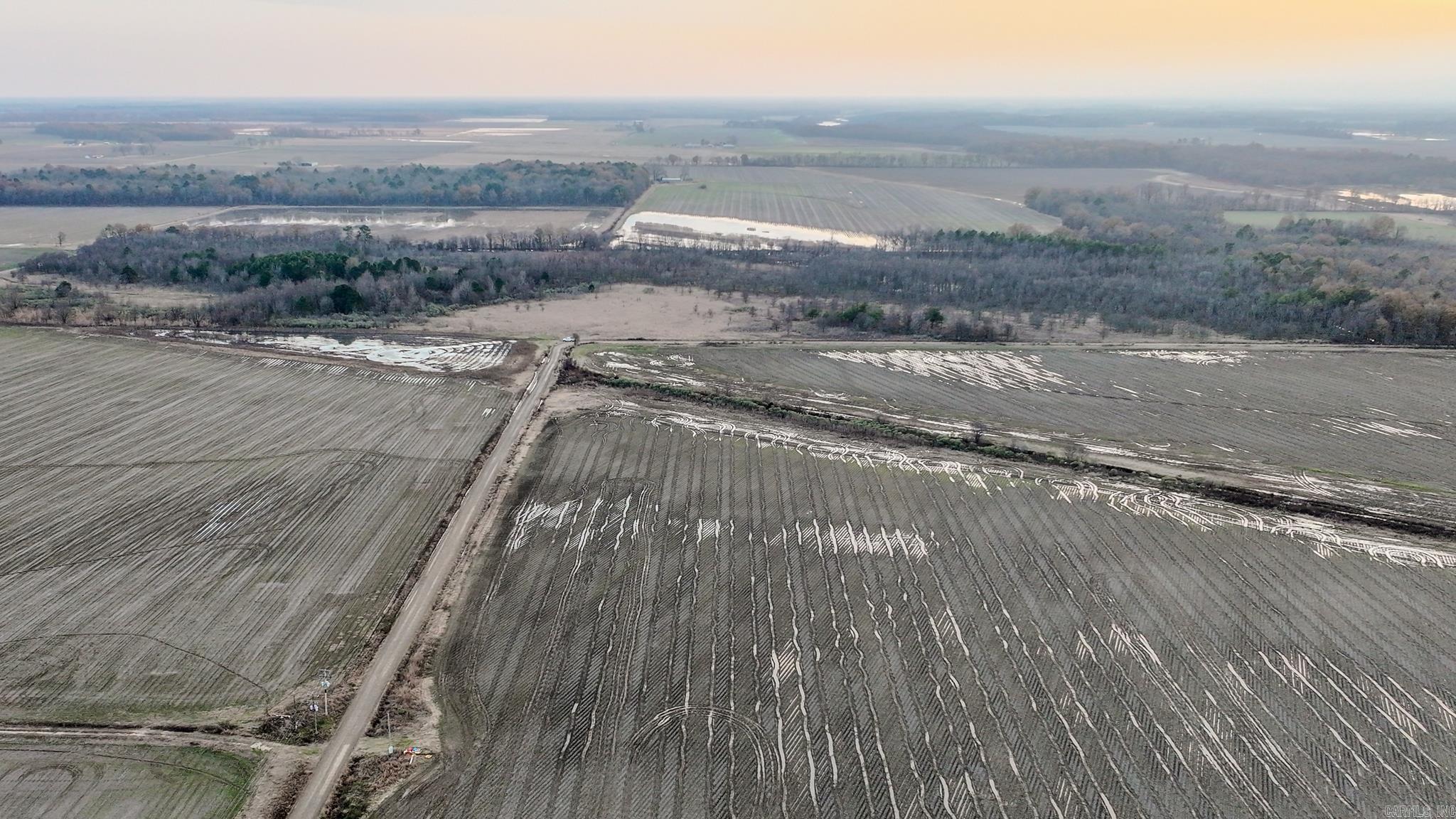 Metes & Bounds - Land