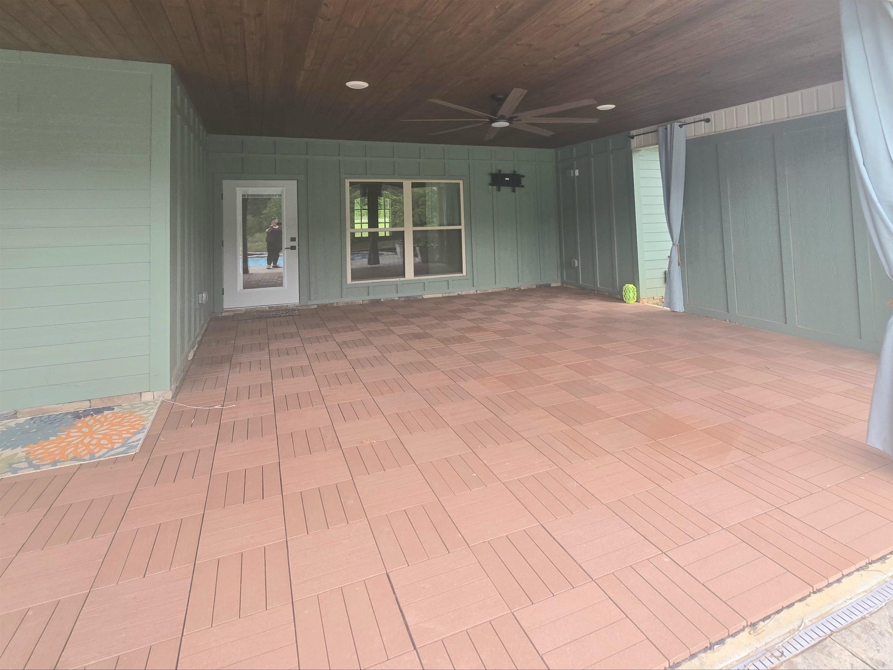 THE WATERS ON TIMBERLAKE - Residential