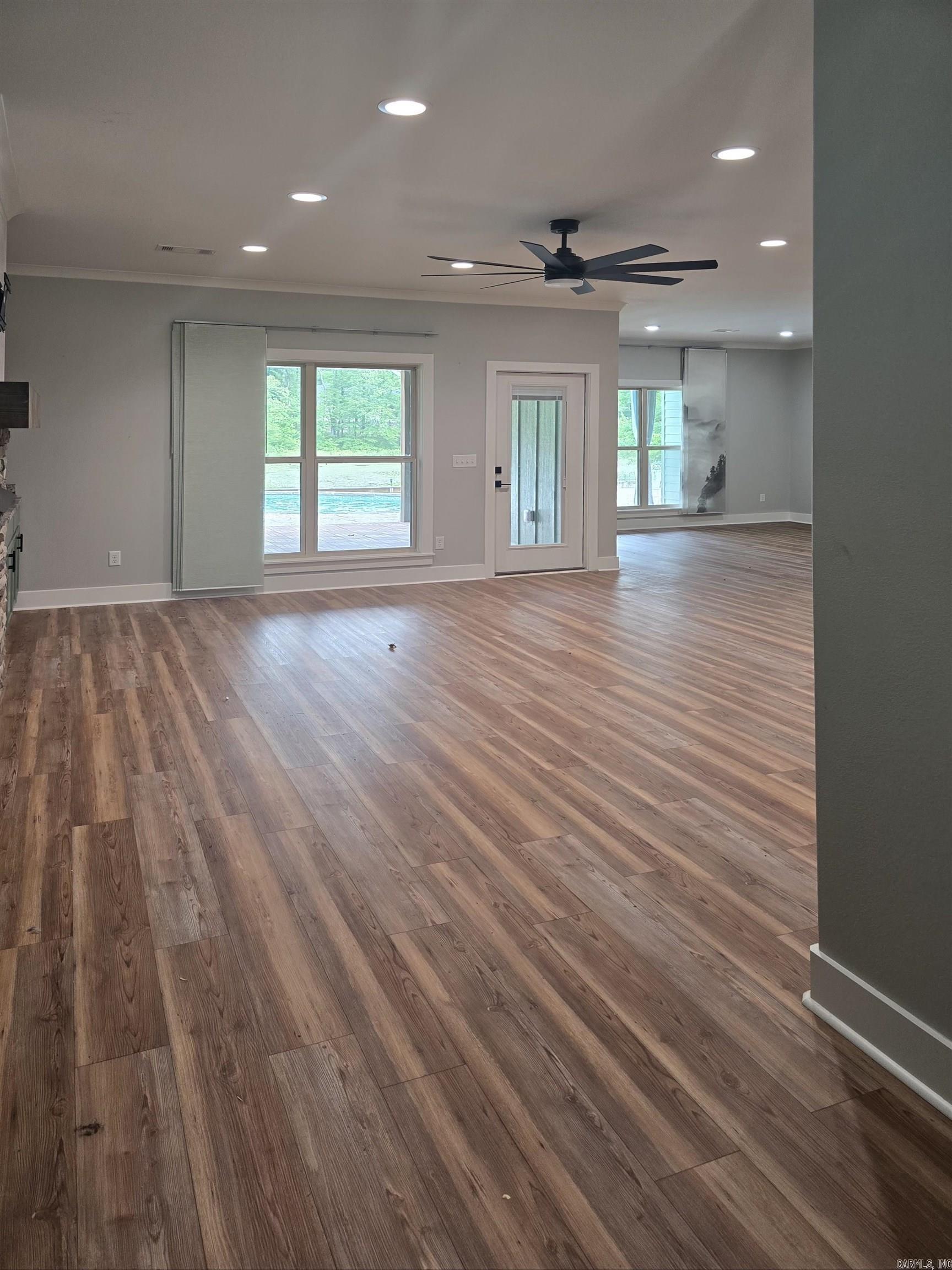 THE WATERS ON TIMBERLAKE - Residential