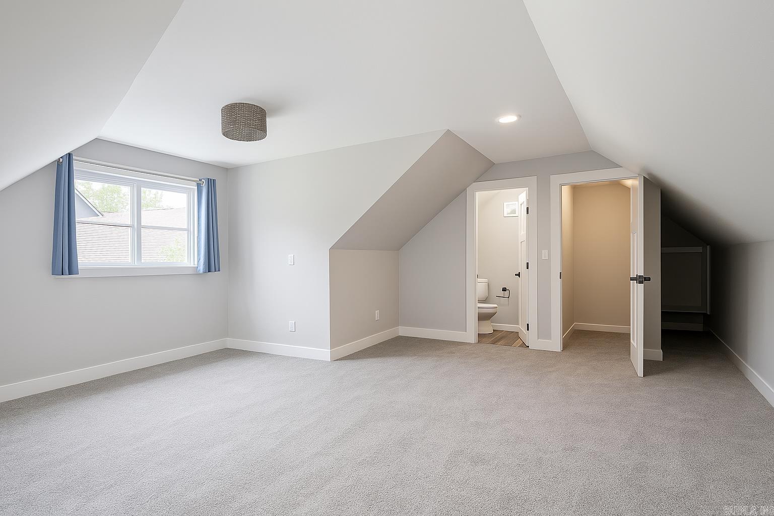 THE WATERS ON TIMBERLAKE - Residential