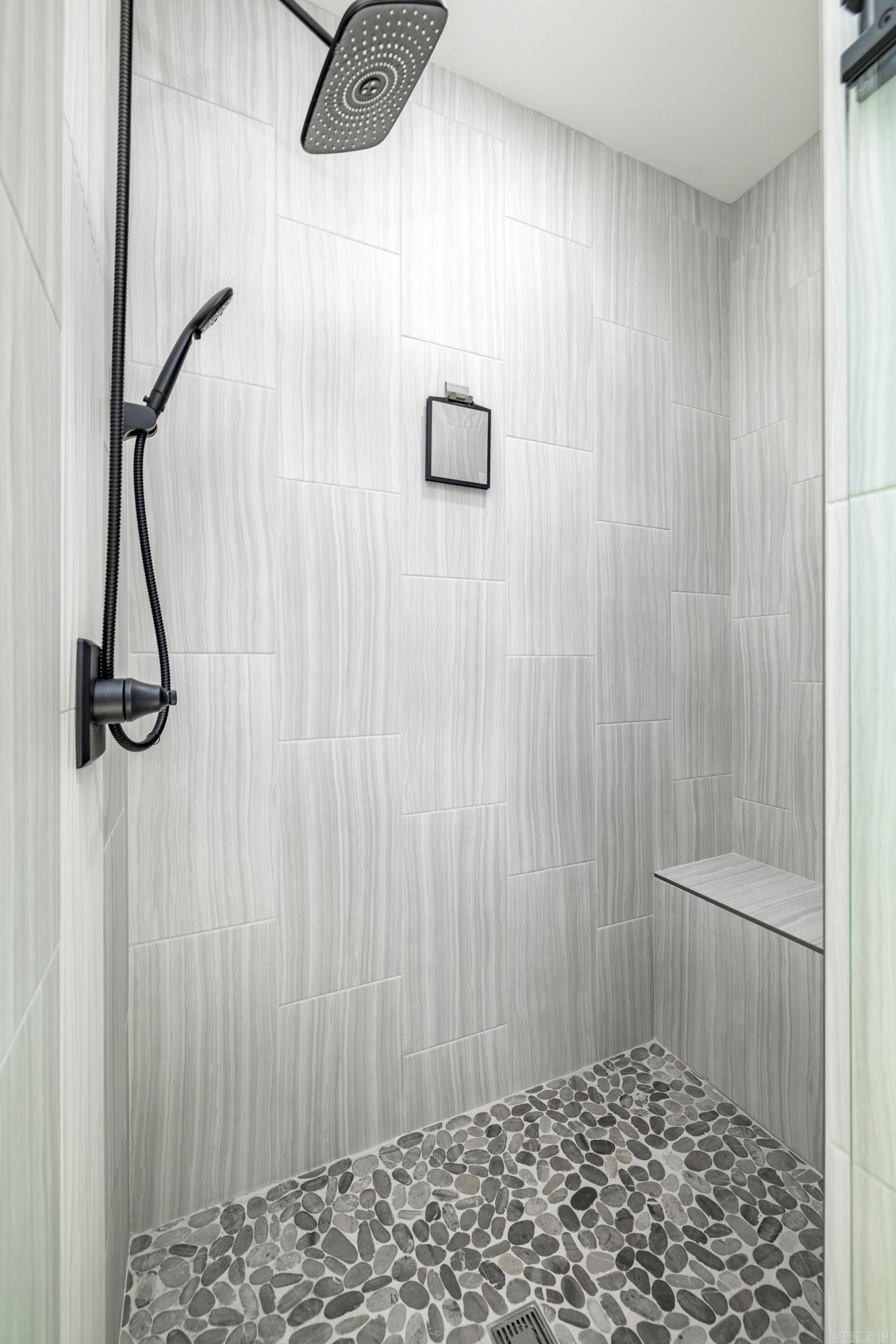 THE WATERS ON TIMBERLAKE - Residential