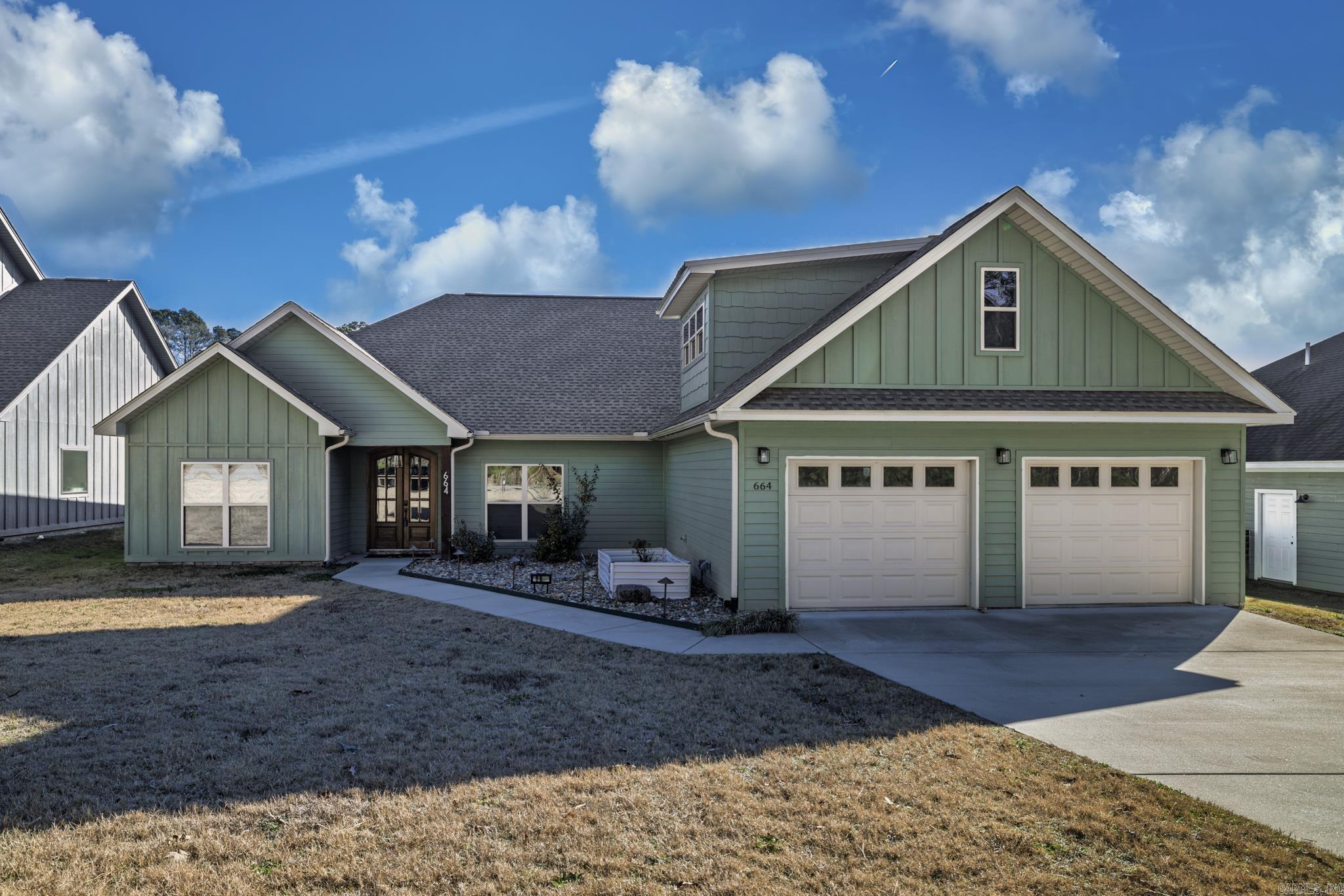 THE WATERS ON TIMBERLAKE - Residential