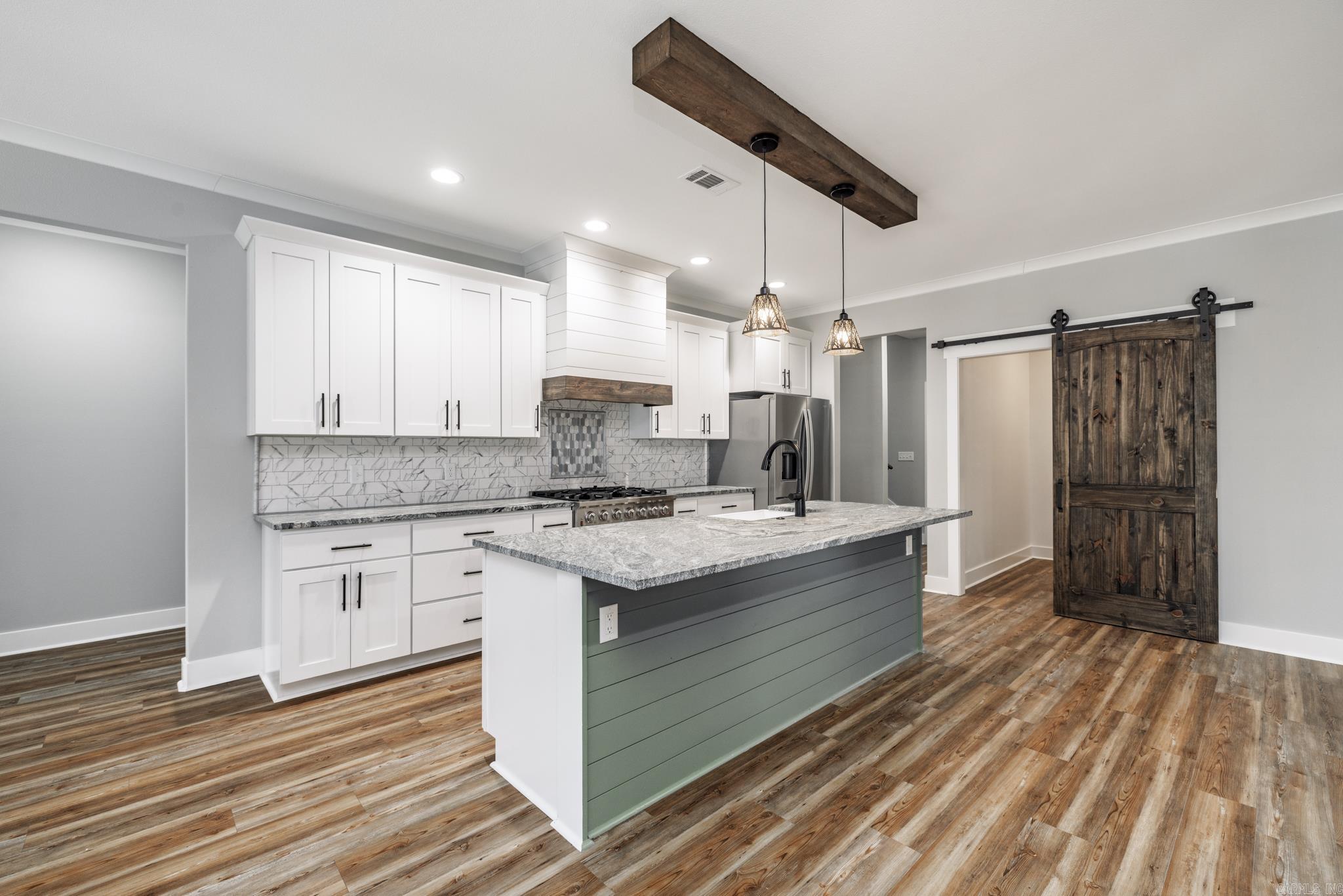 THE WATERS ON TIMBERLAKE - Residential