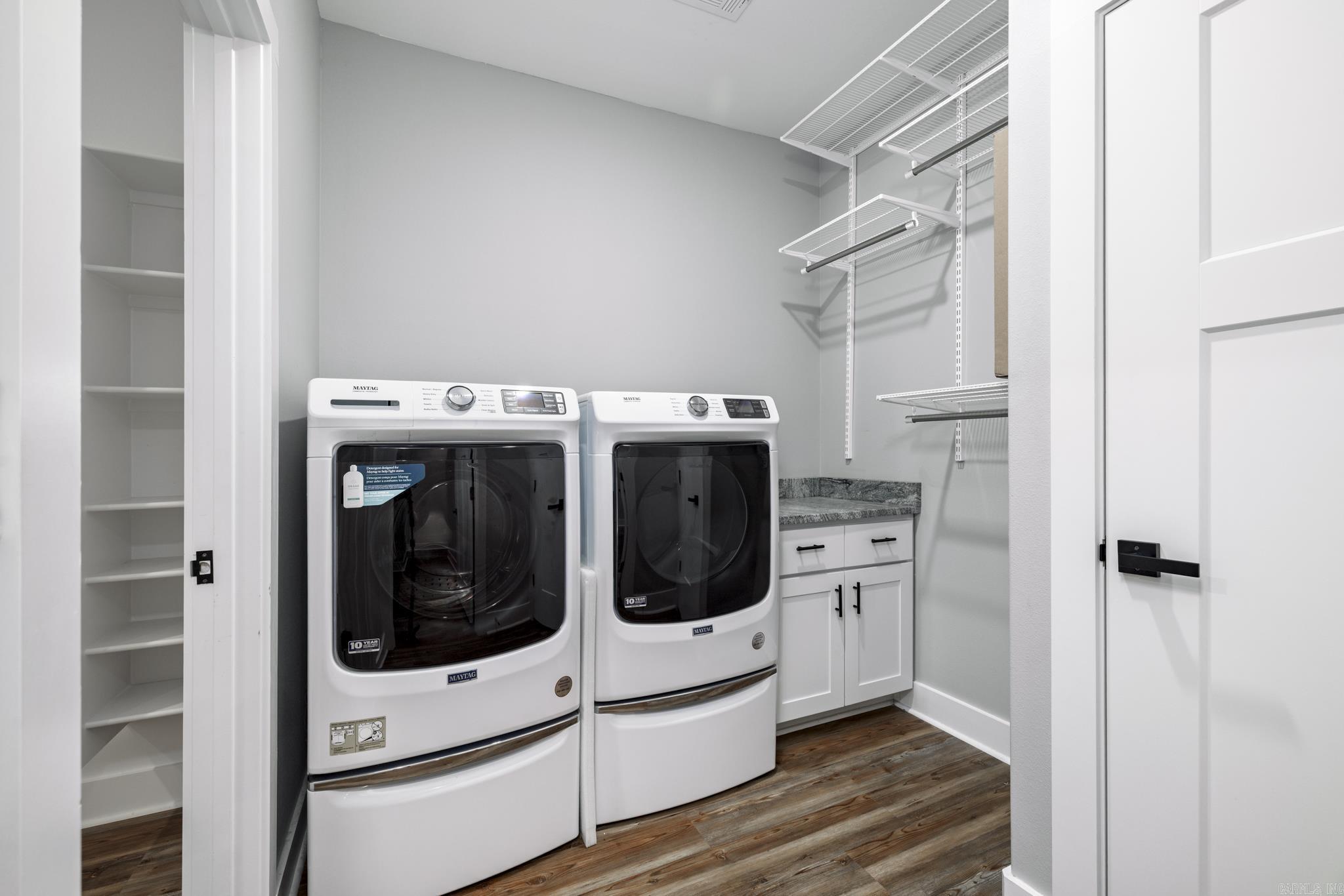 THE WATERS ON TIMBERLAKE - Residential