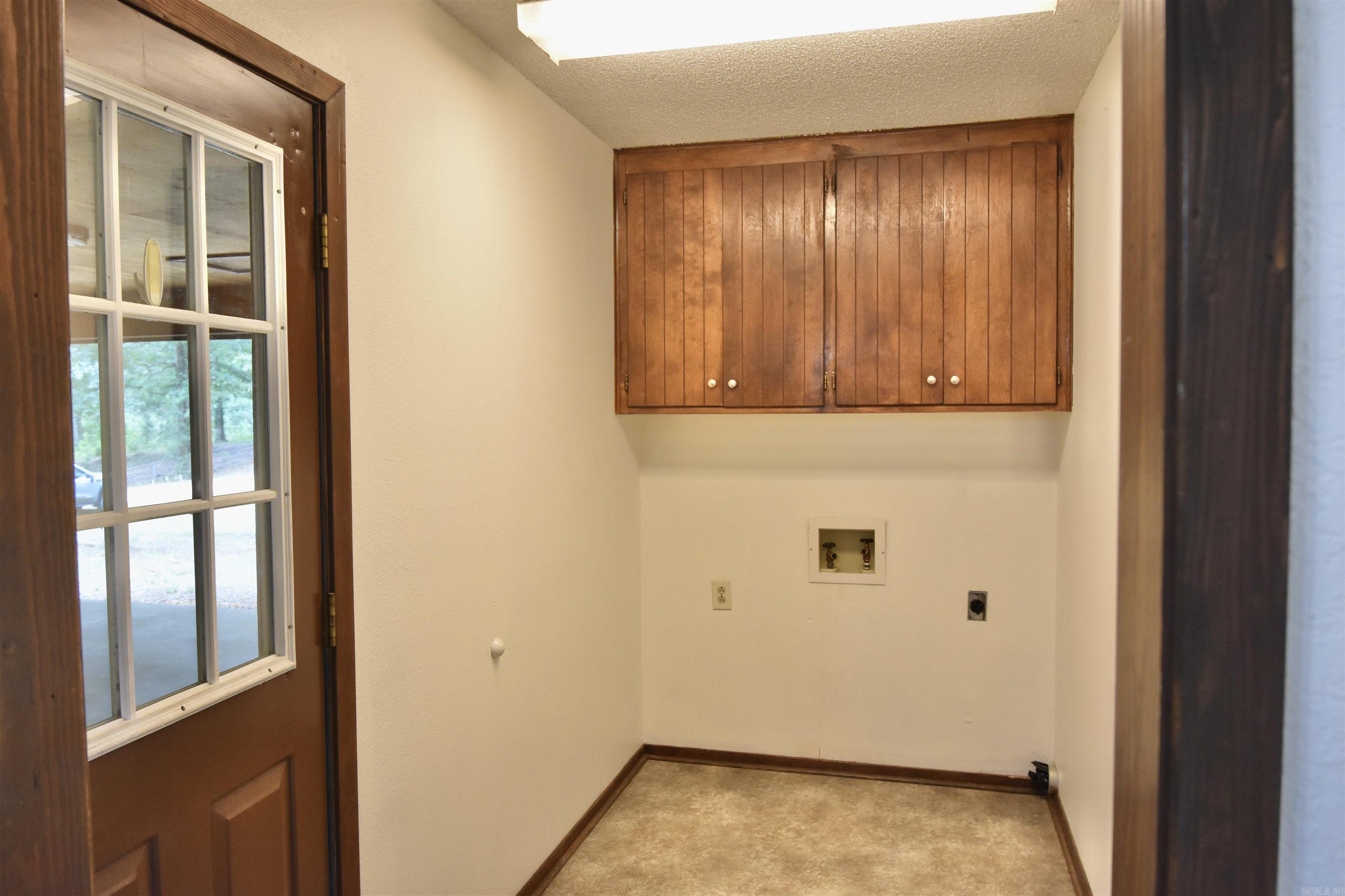 ROLLING OAKS - Residential