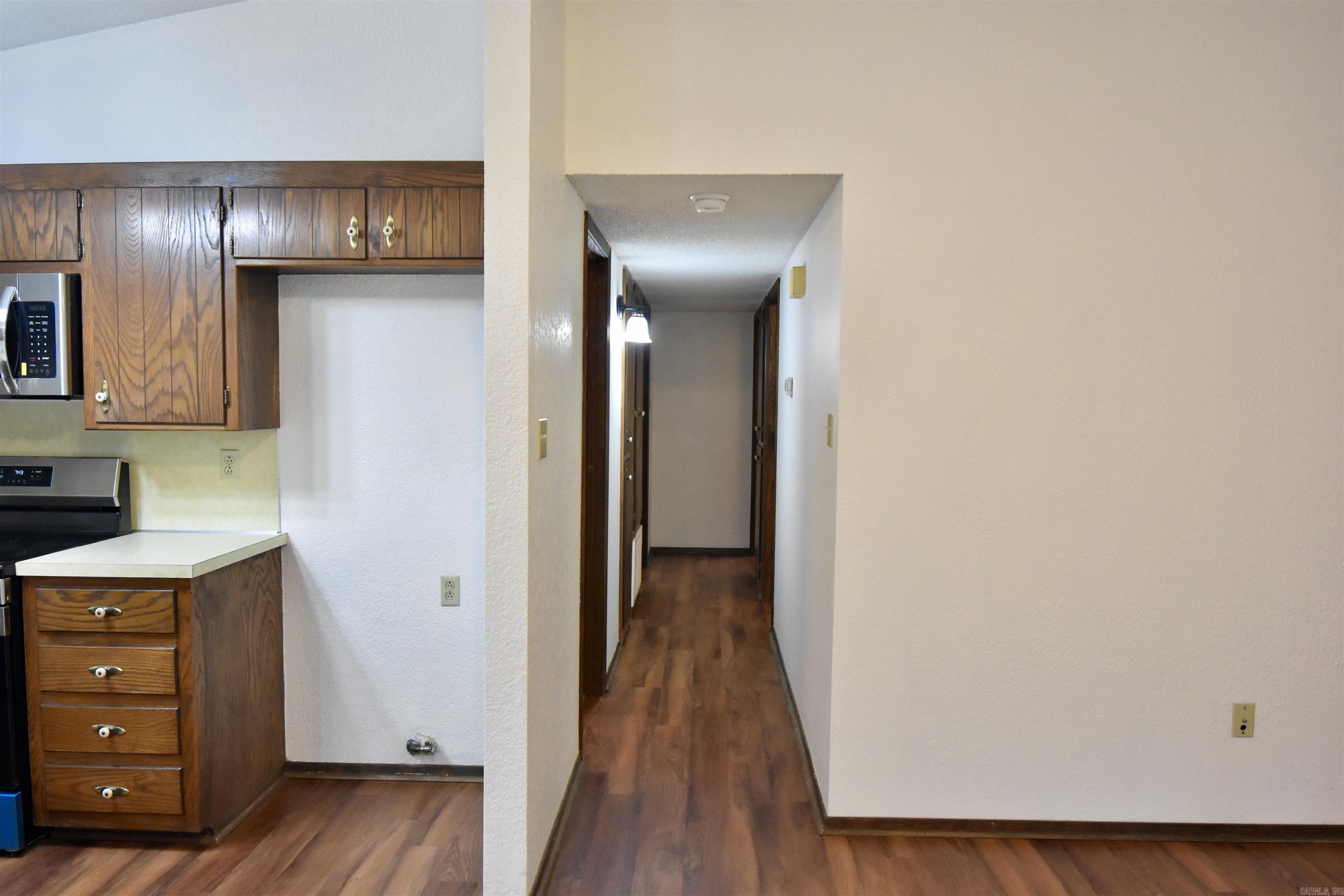 ROLLING OAKS - Residential
