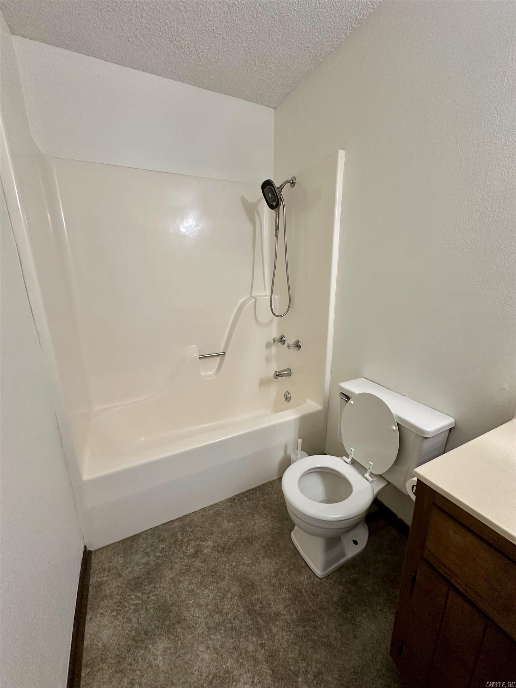 ROLLING OAKS - Residential