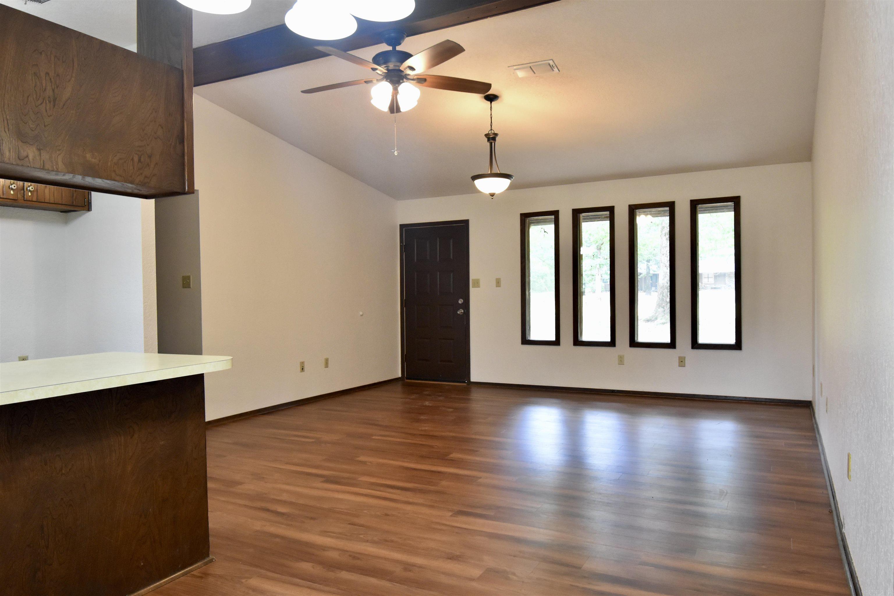 ROLLING OAKS - Residential