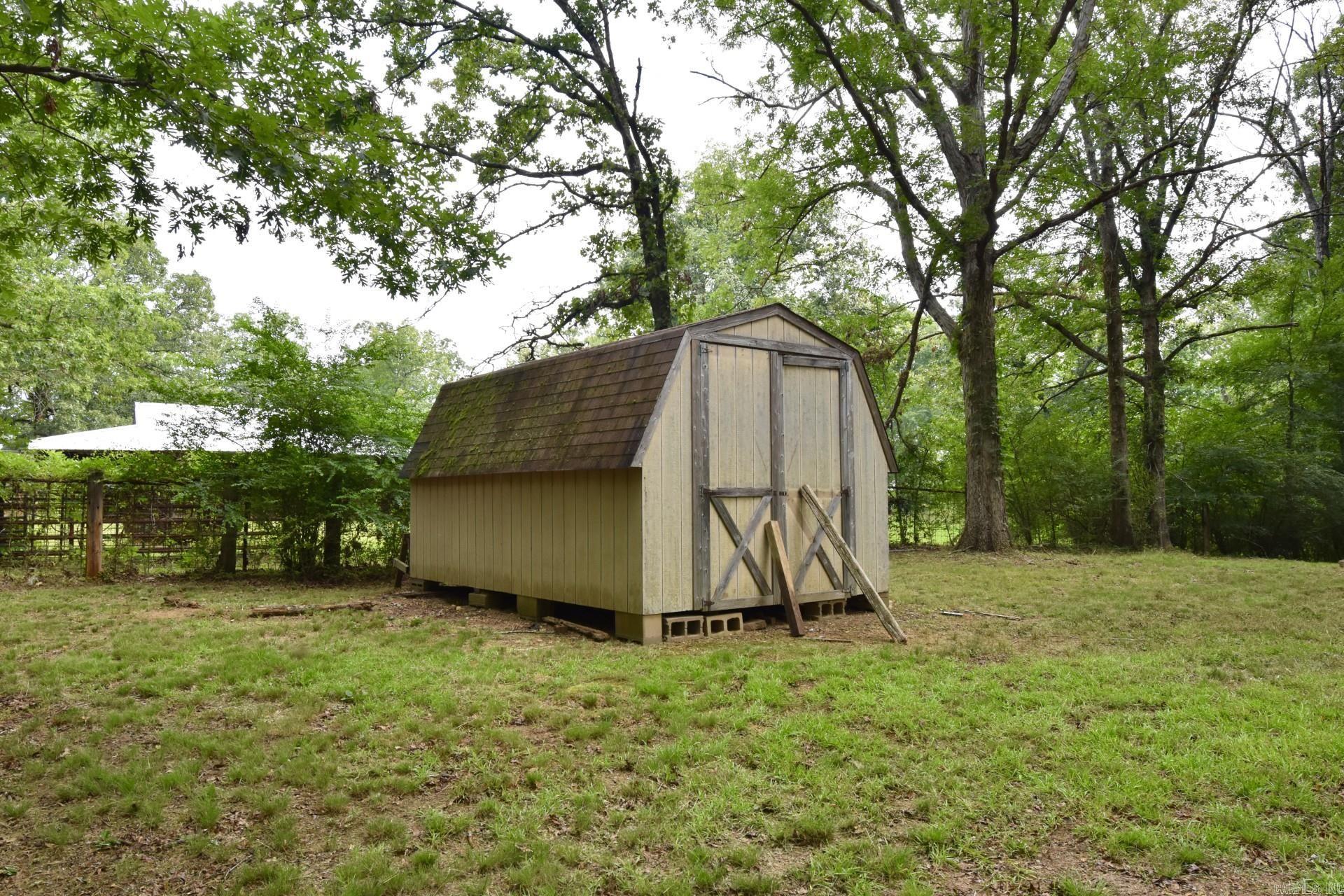 ROLLING OAKS - Residential