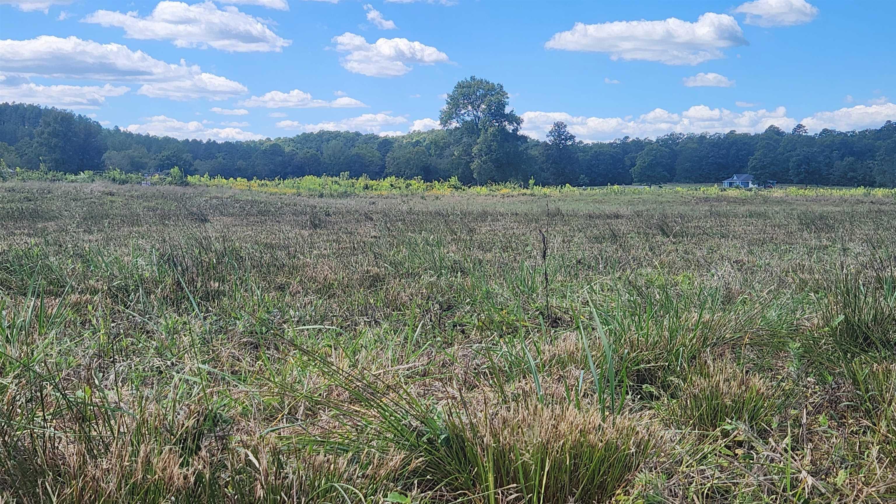 REVAS RETREAT - Land