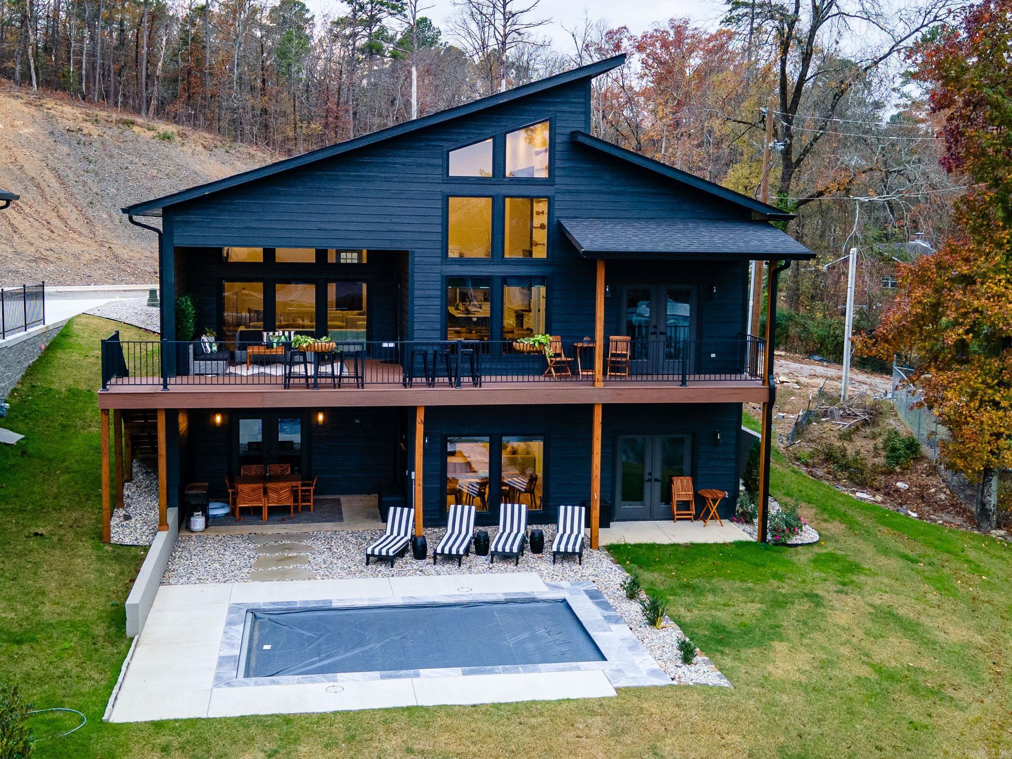 Not in Subdivision - Residential Income