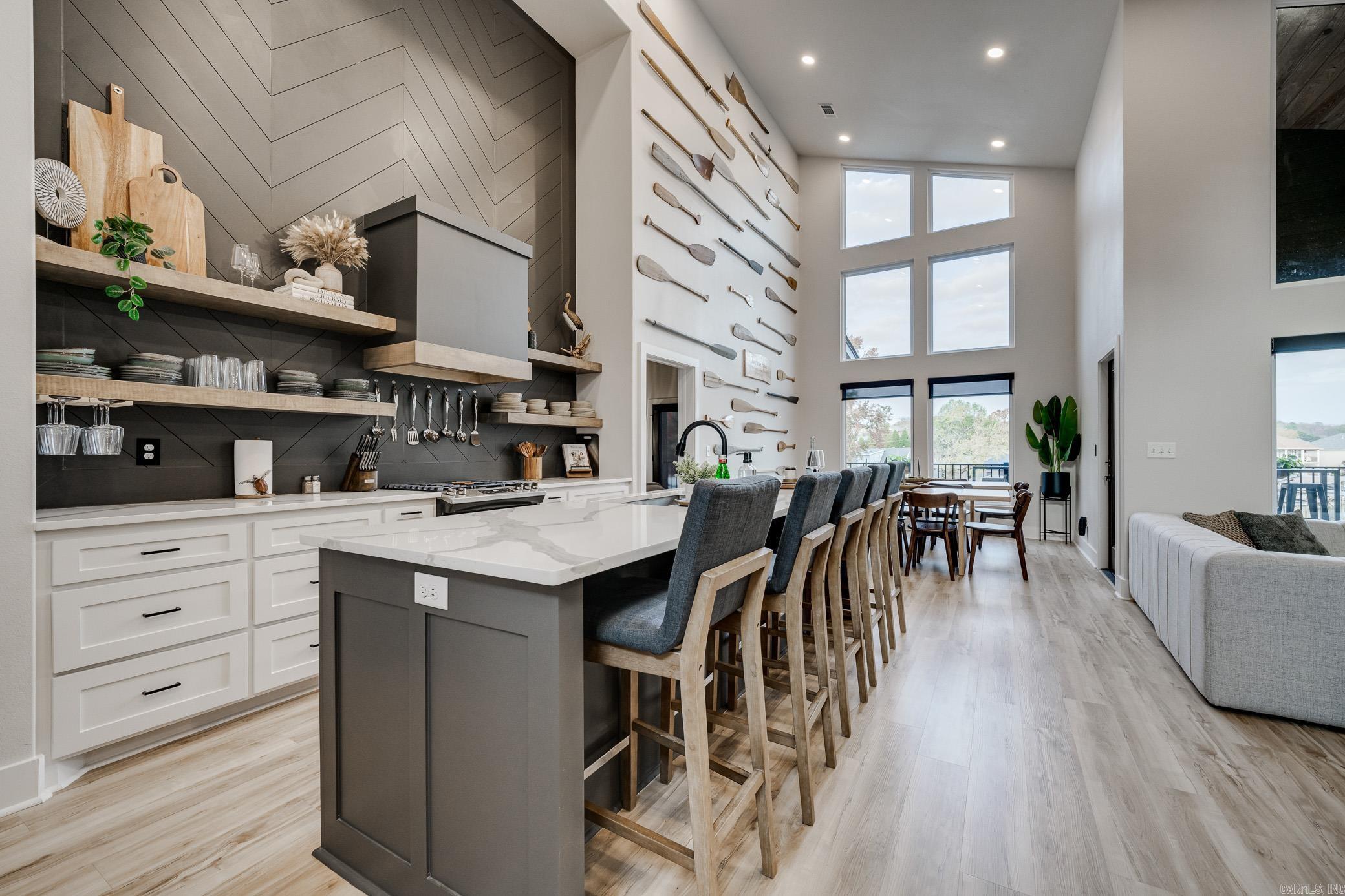 Not in Subdivision - Residential Income