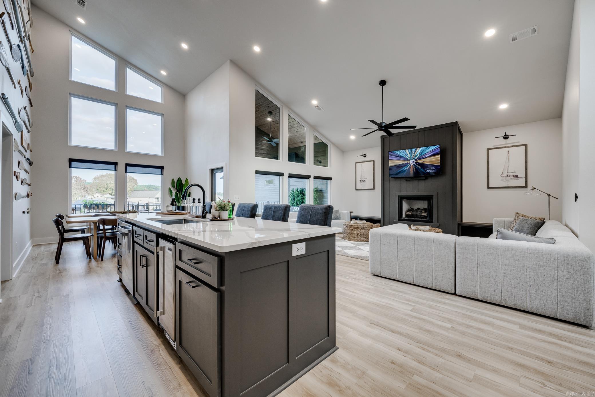 Not in Subdivision - Residential Income
