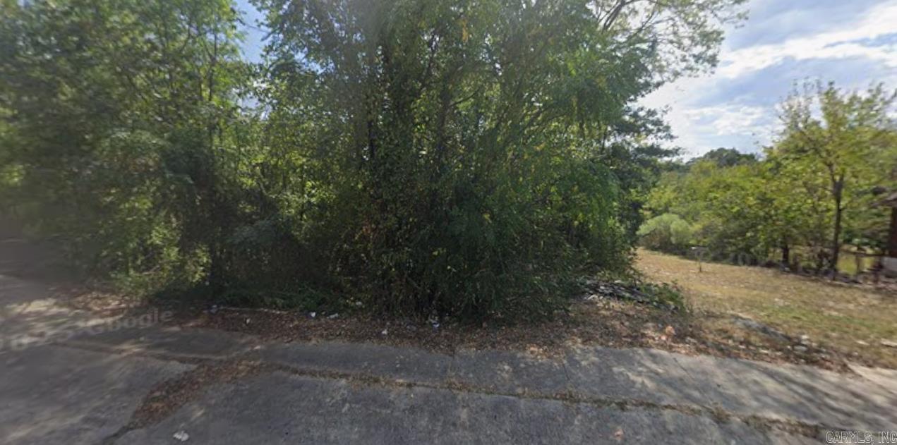 Worthen & Brown - Land