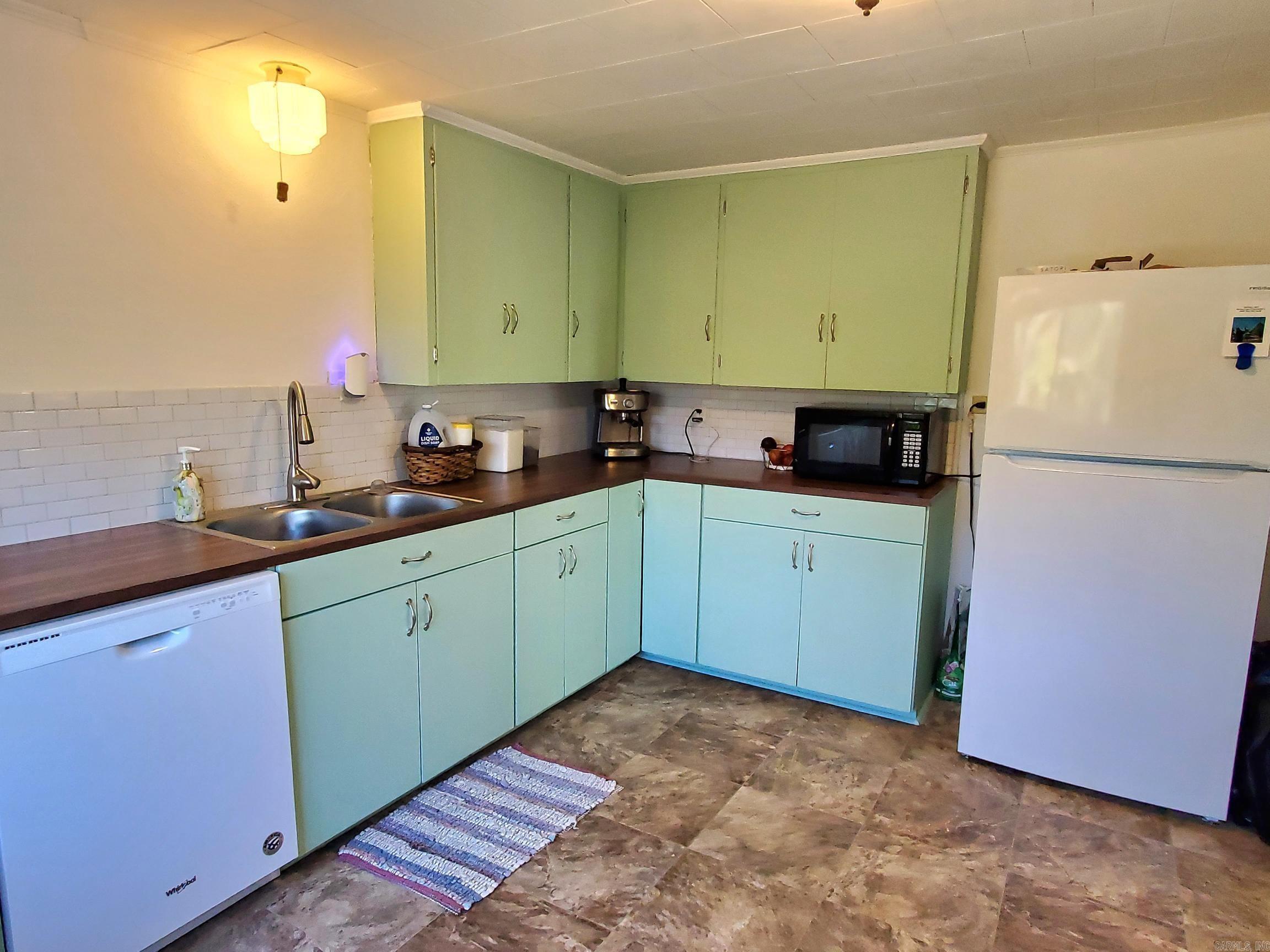 MENA ORIGINAL - Residential