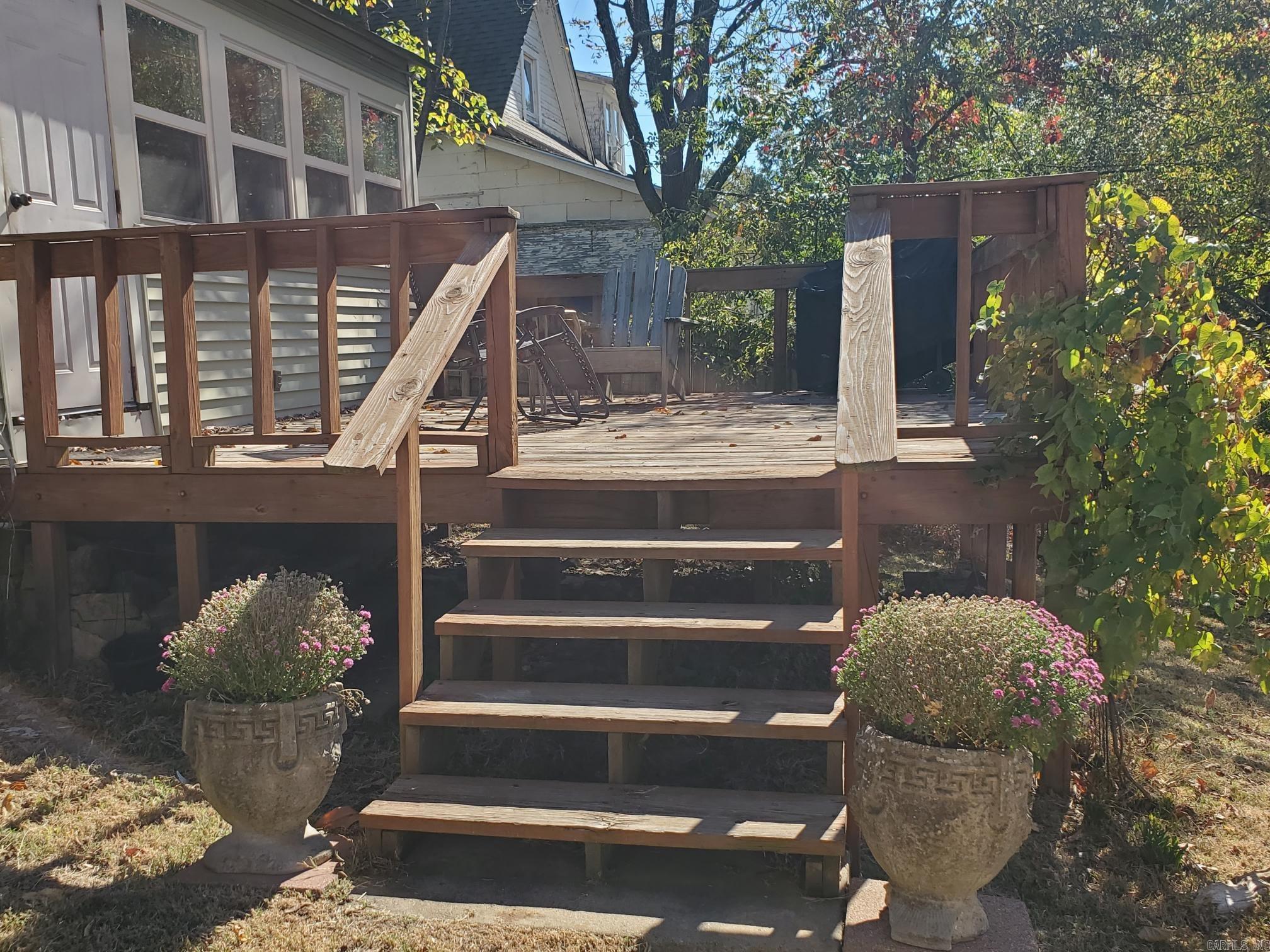 MENA ORIGINAL - Residential