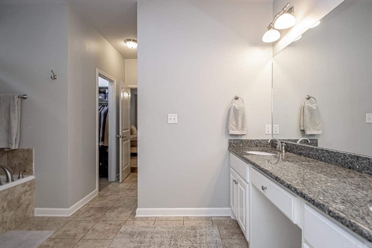 GIBRALTER HGTS - Residential