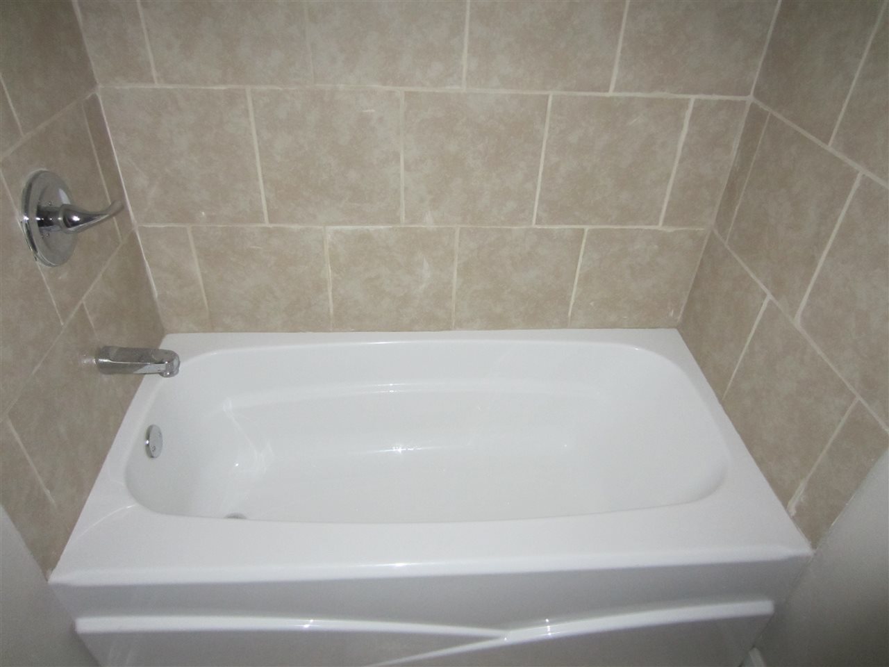 Jaxon Terrace - Residential Lease