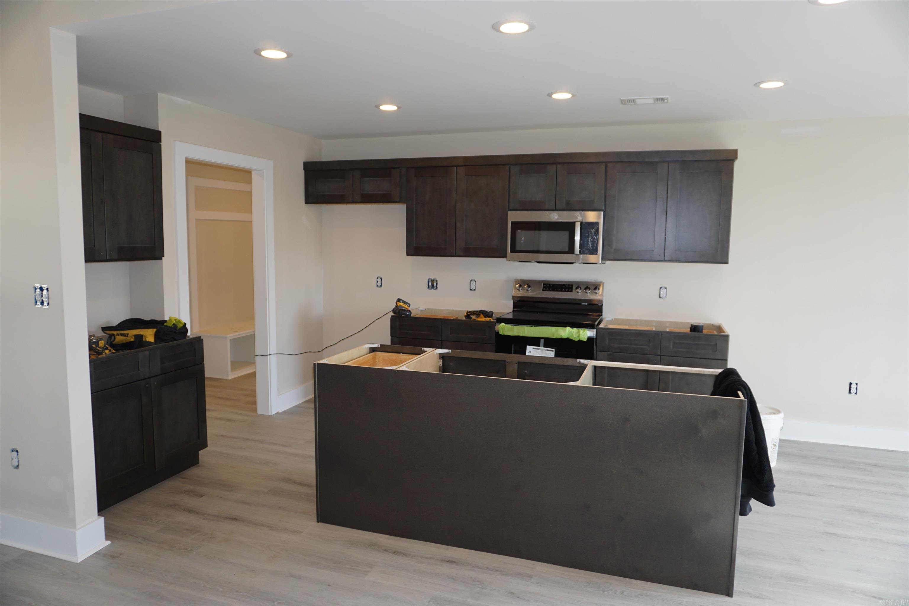 Meadowwood - Residential