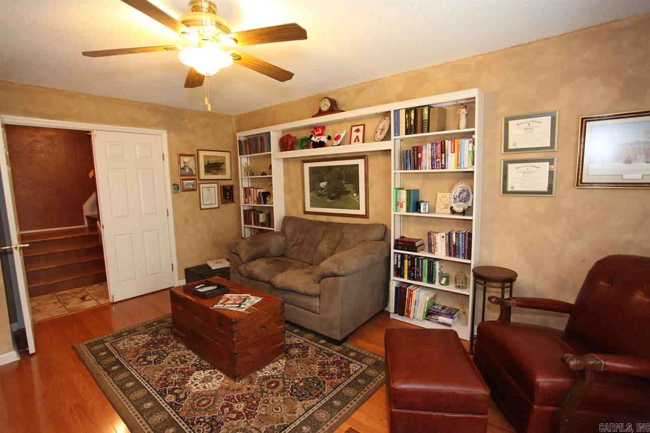 INDIAN HILLS - Residential