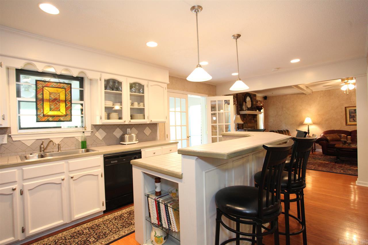 INDIAN HILLS - Residential