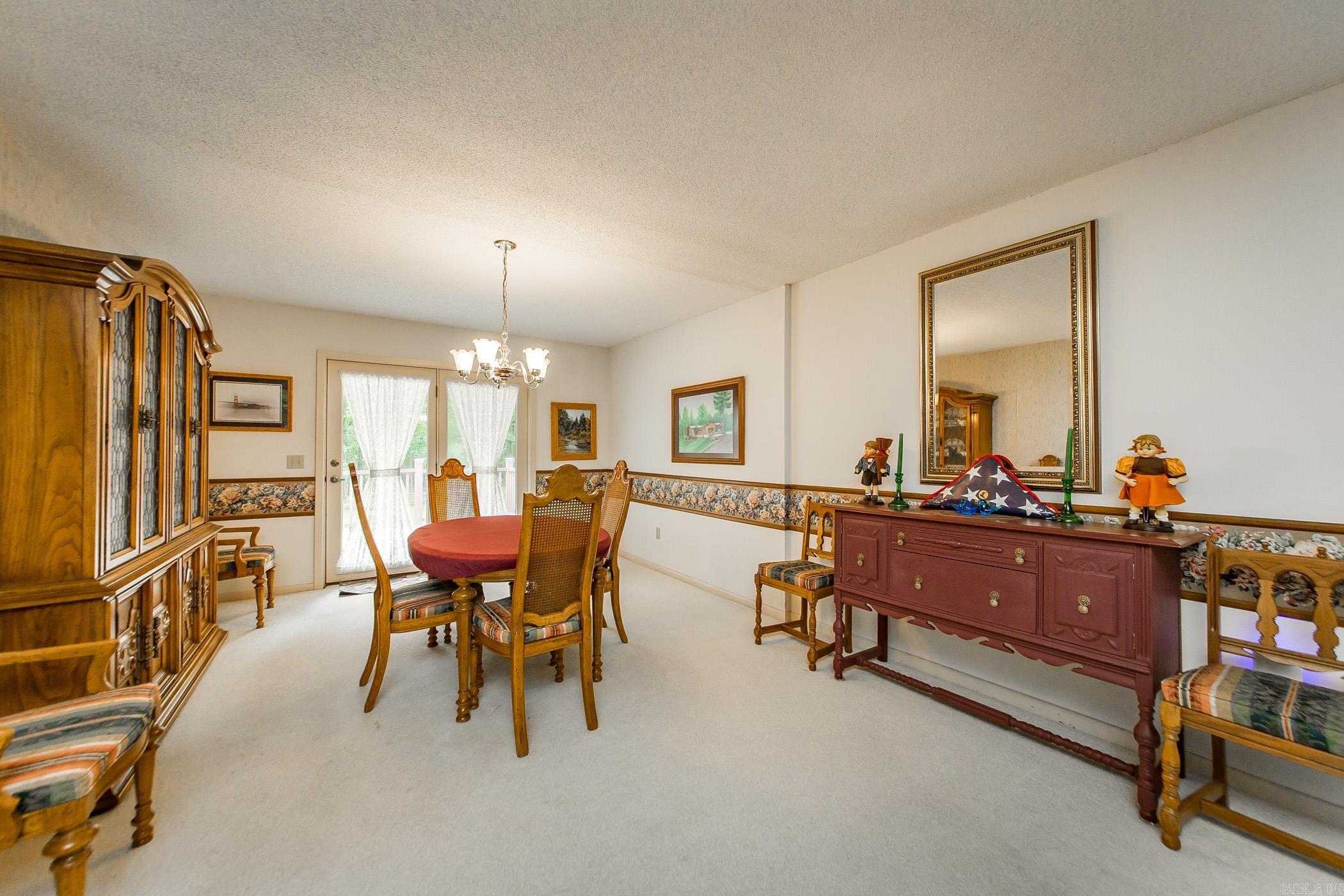 INDIAN HILLS - Residential