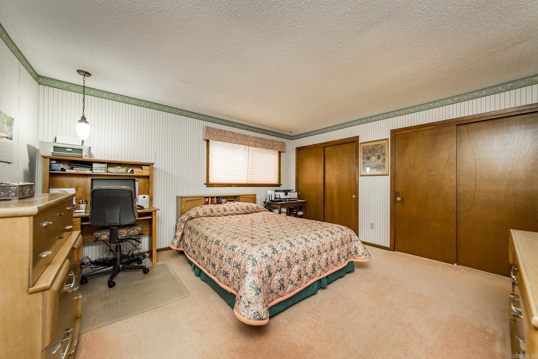 INDIAN HILLS - Residential