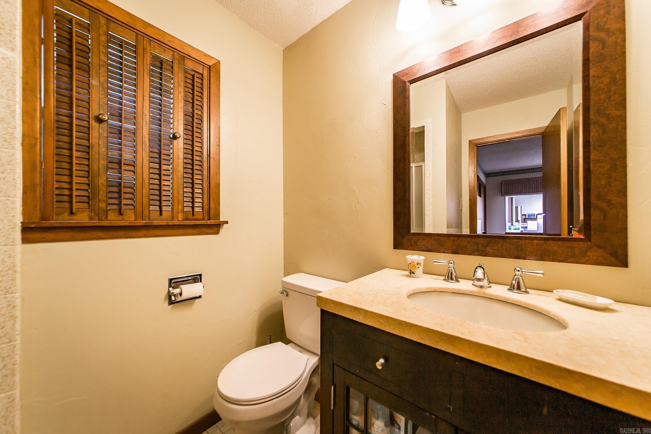 INDIAN HILLS - Residential