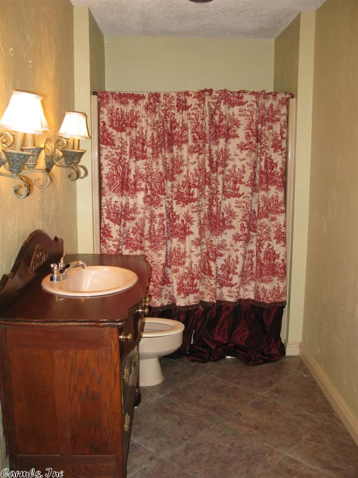 Davis Acres - Residential