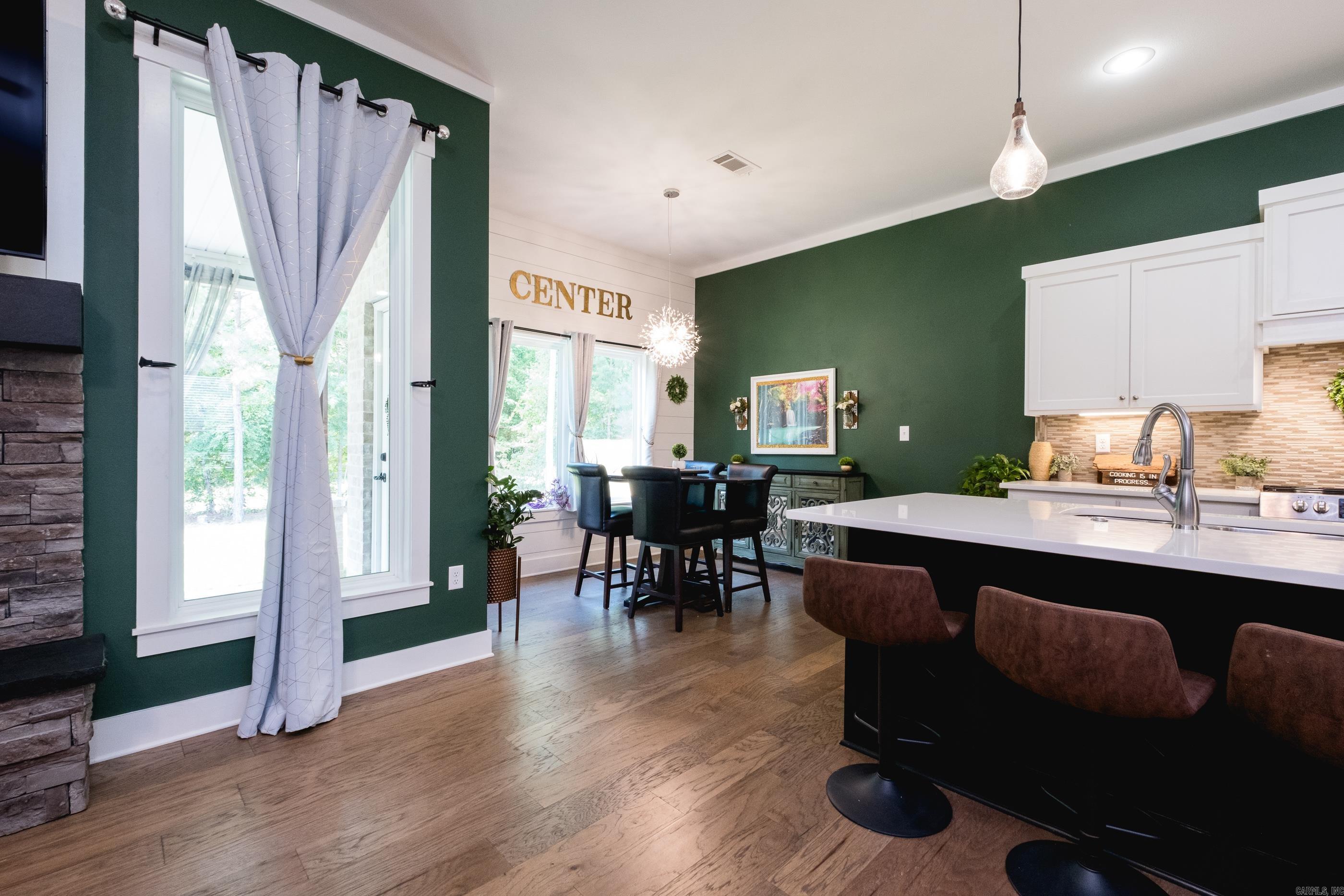 KENSINGTON PLACE - Residential