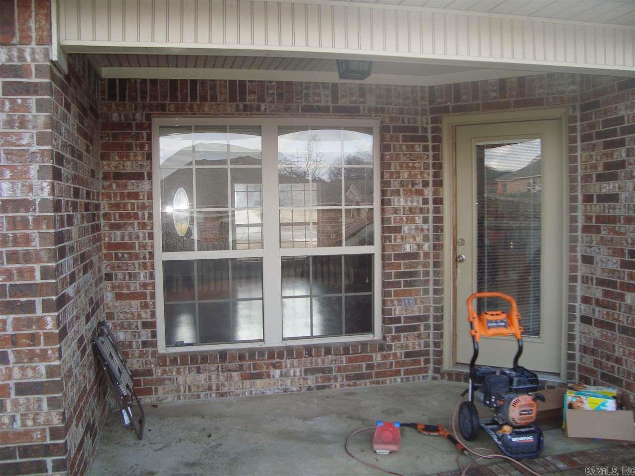 Base Meadows - Residential Lease
