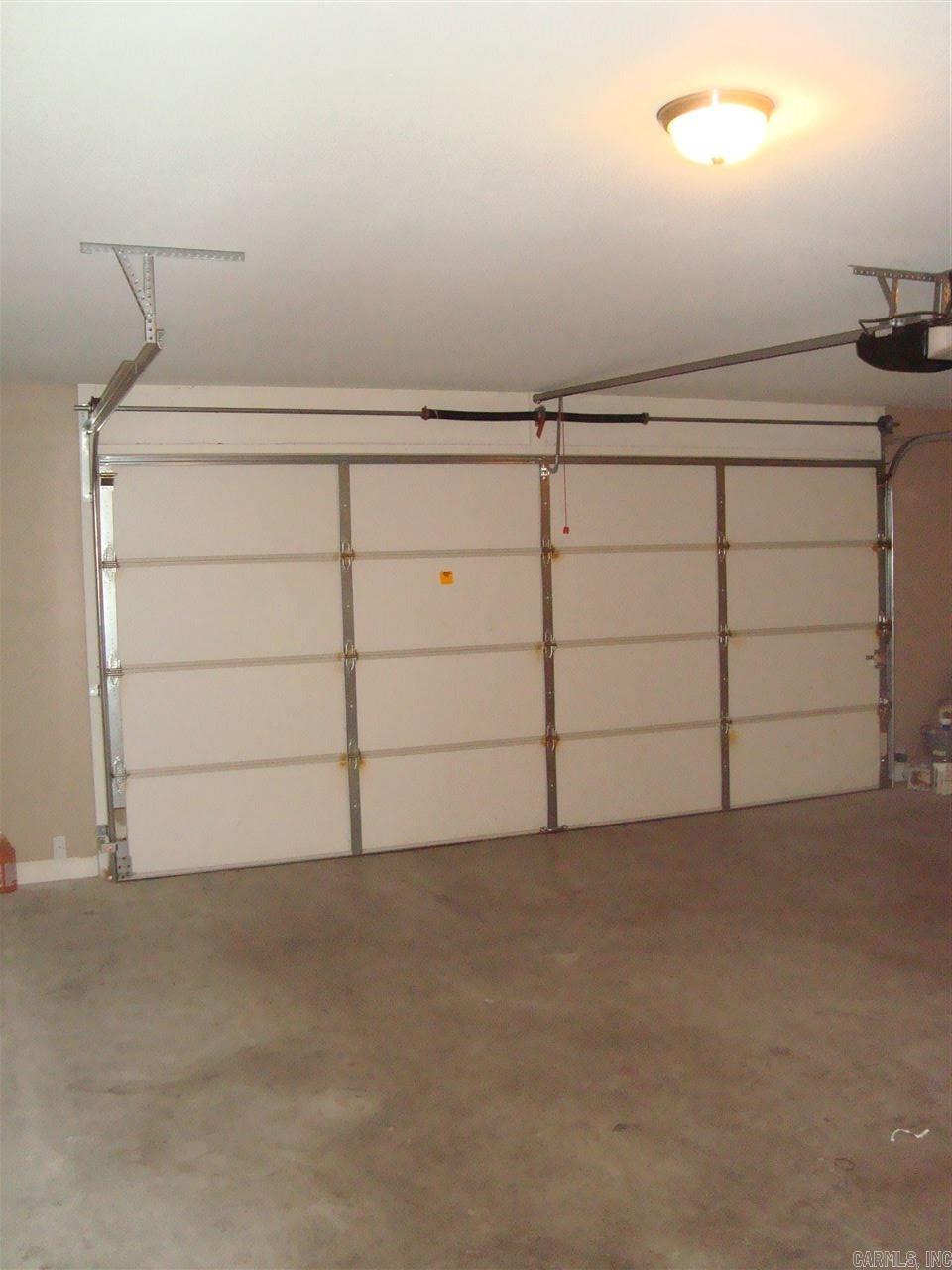 Base Meadows - Residential Lease