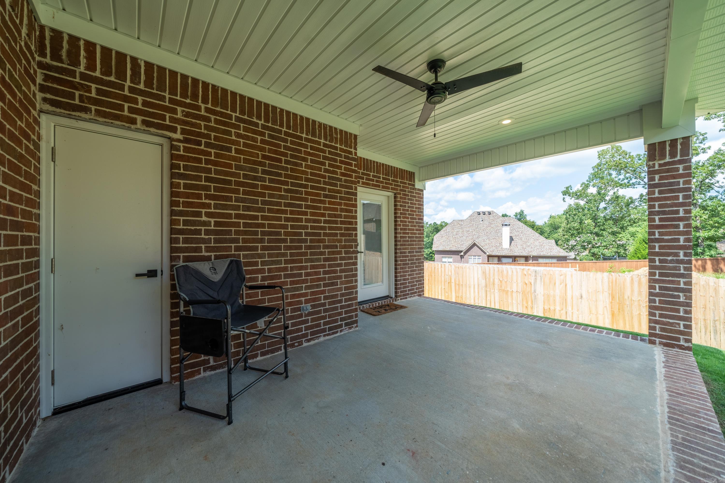 CHENAL VALLEY EPERNAY PLACE - Residential