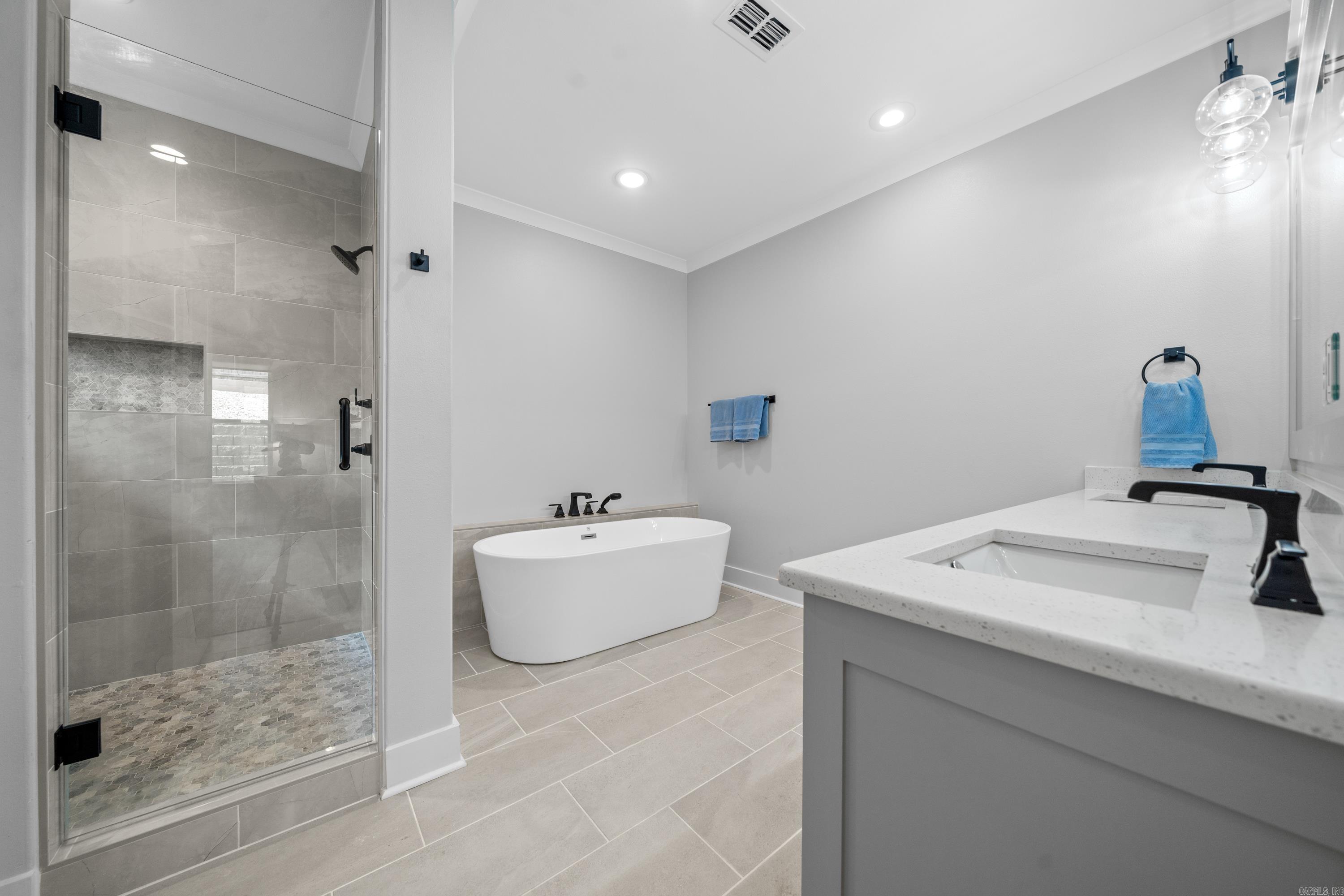 CHENAL VALLEY EPERNAY PLACE - Residential