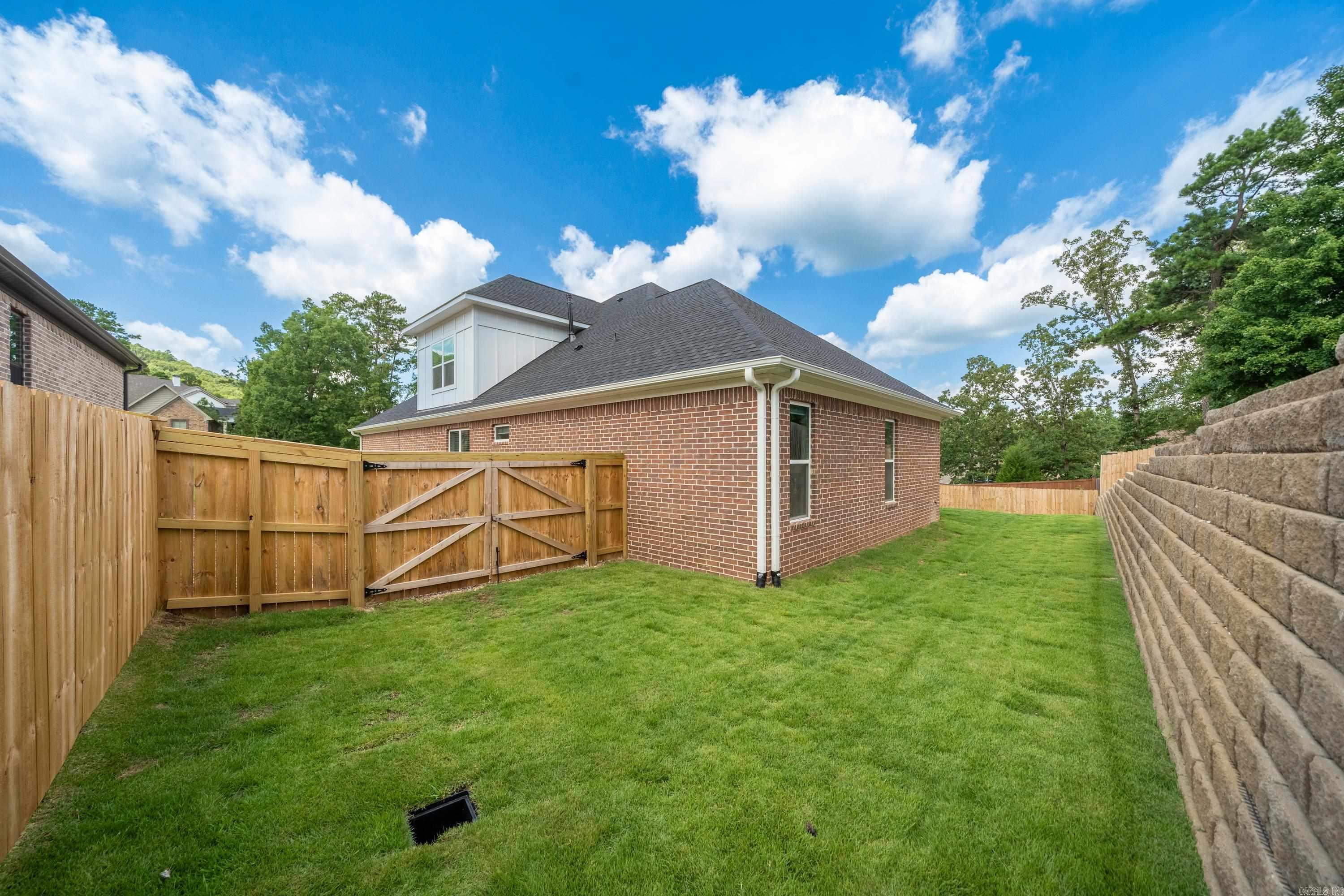 CHENAL VALLEY EPERNAY PLACE - Residential