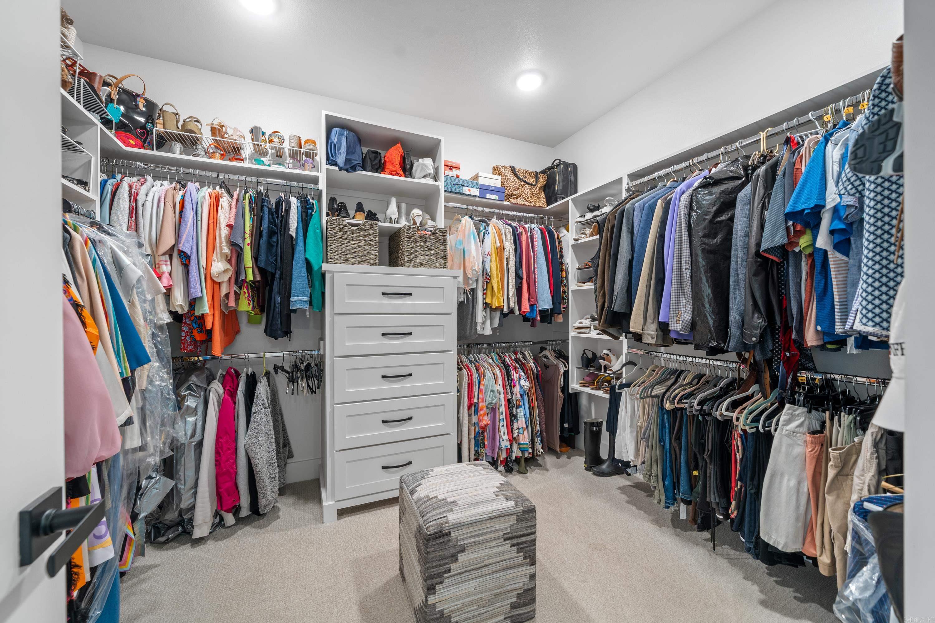 CHENAL VALLEY EPERNAY PLACE - Residential