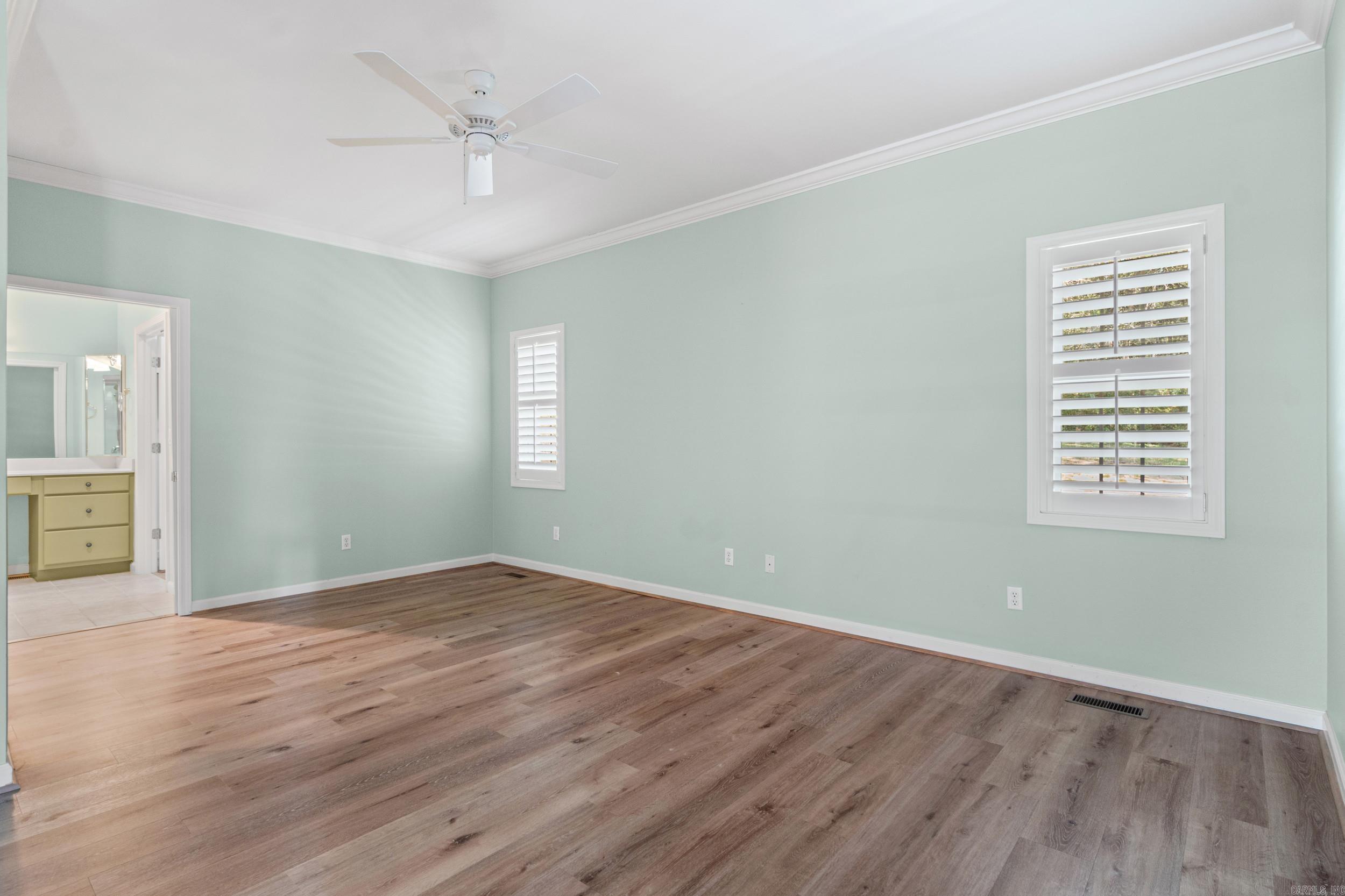 VINEGAR HILL  (H.P.R.) - Residential