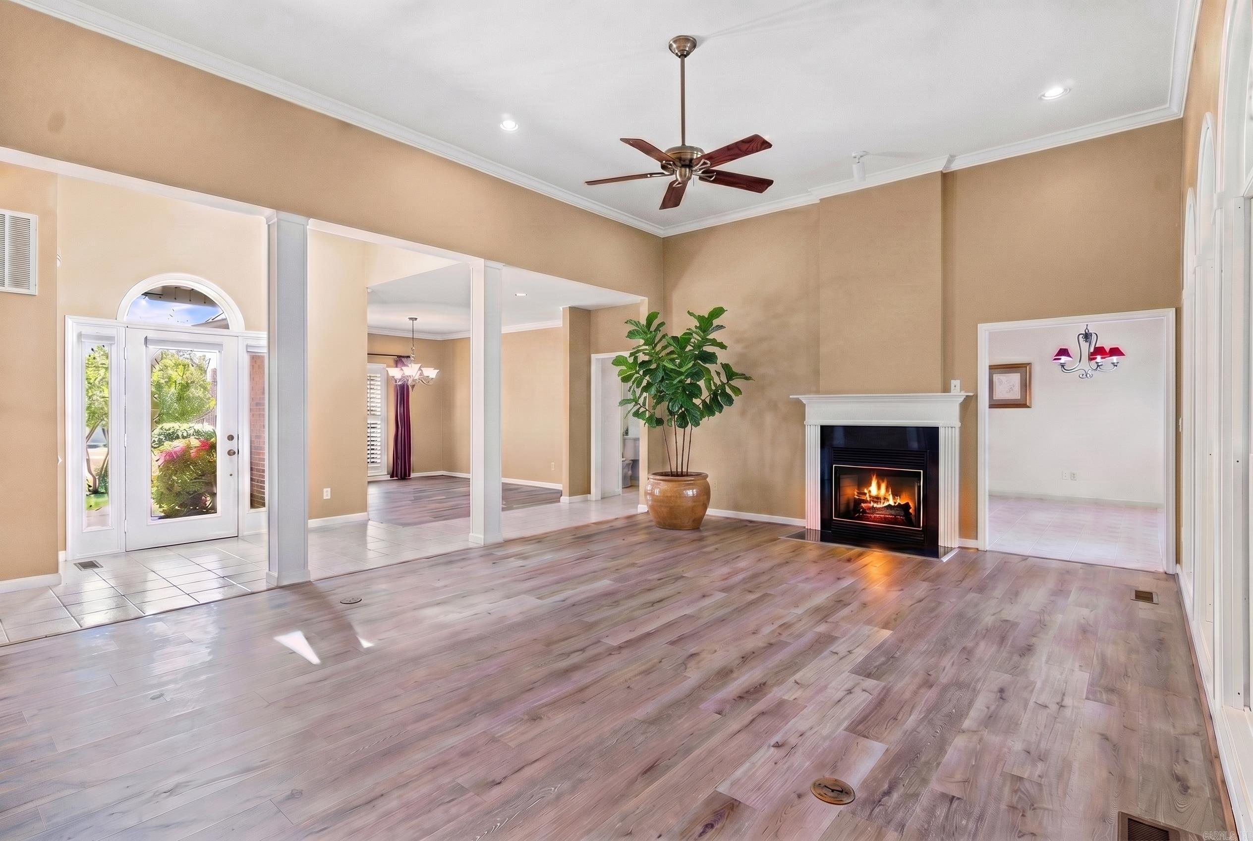 VINEGAR HILL  (H.P.R.) - Residential