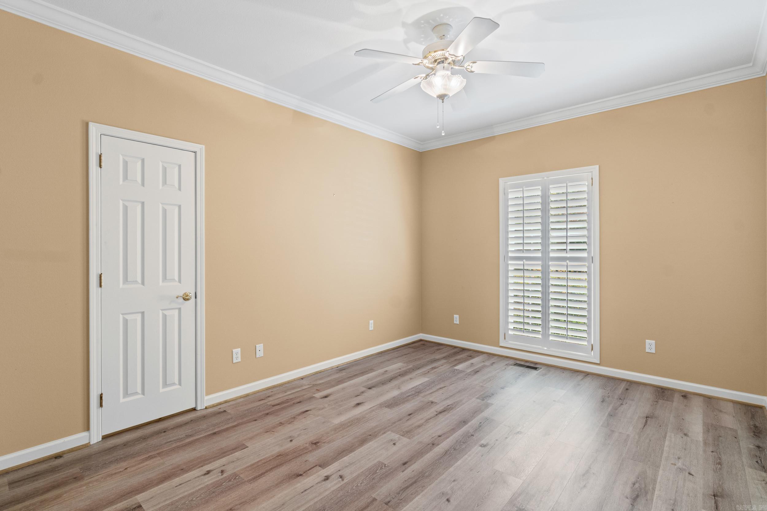 VINEGAR HILL  (H.P.R.) - Residential