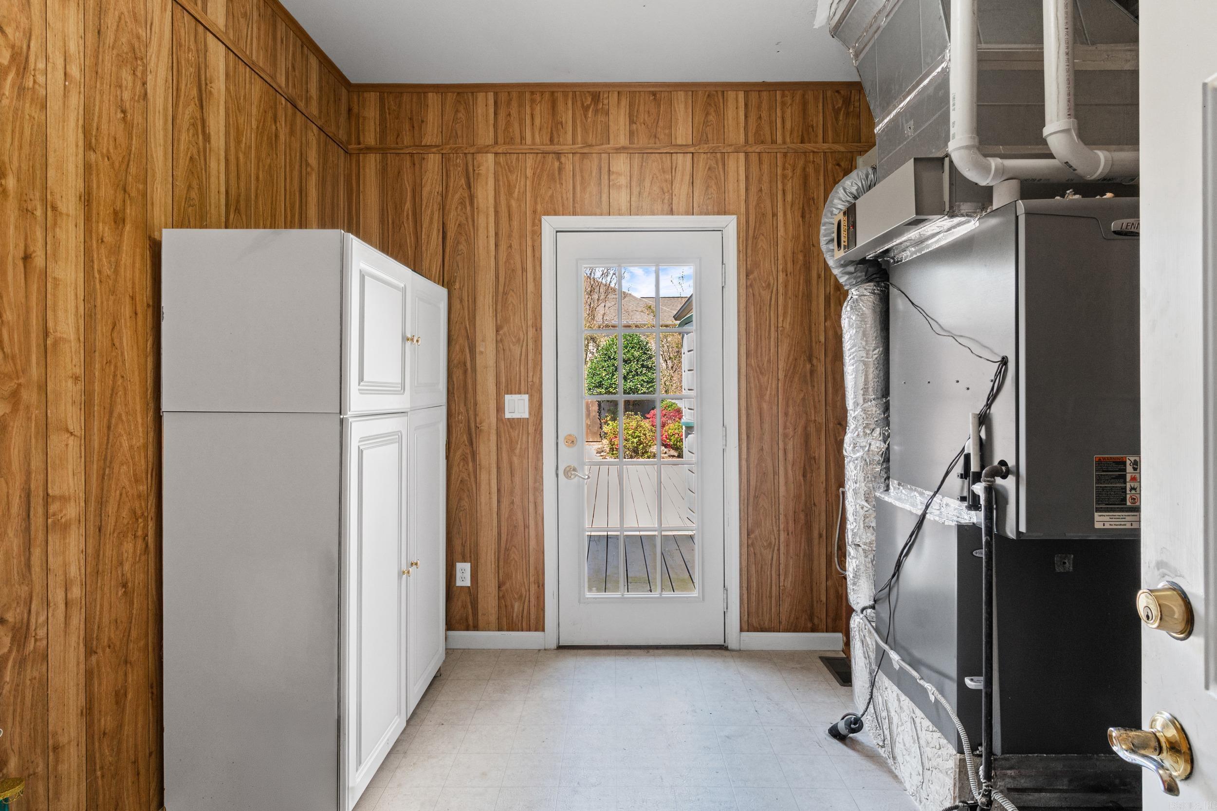 VINEGAR HILL  (H.P.R.) - Residential