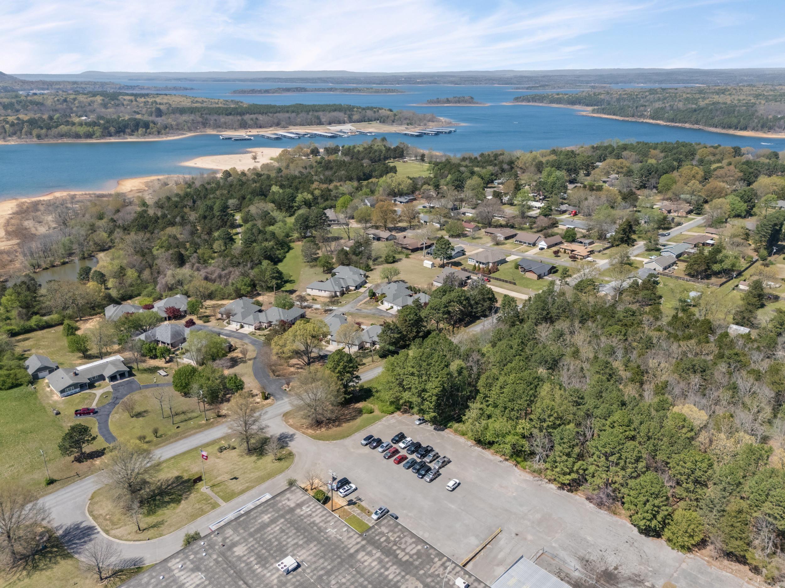 VINEGAR HILL  (H.P.R.) - Residential