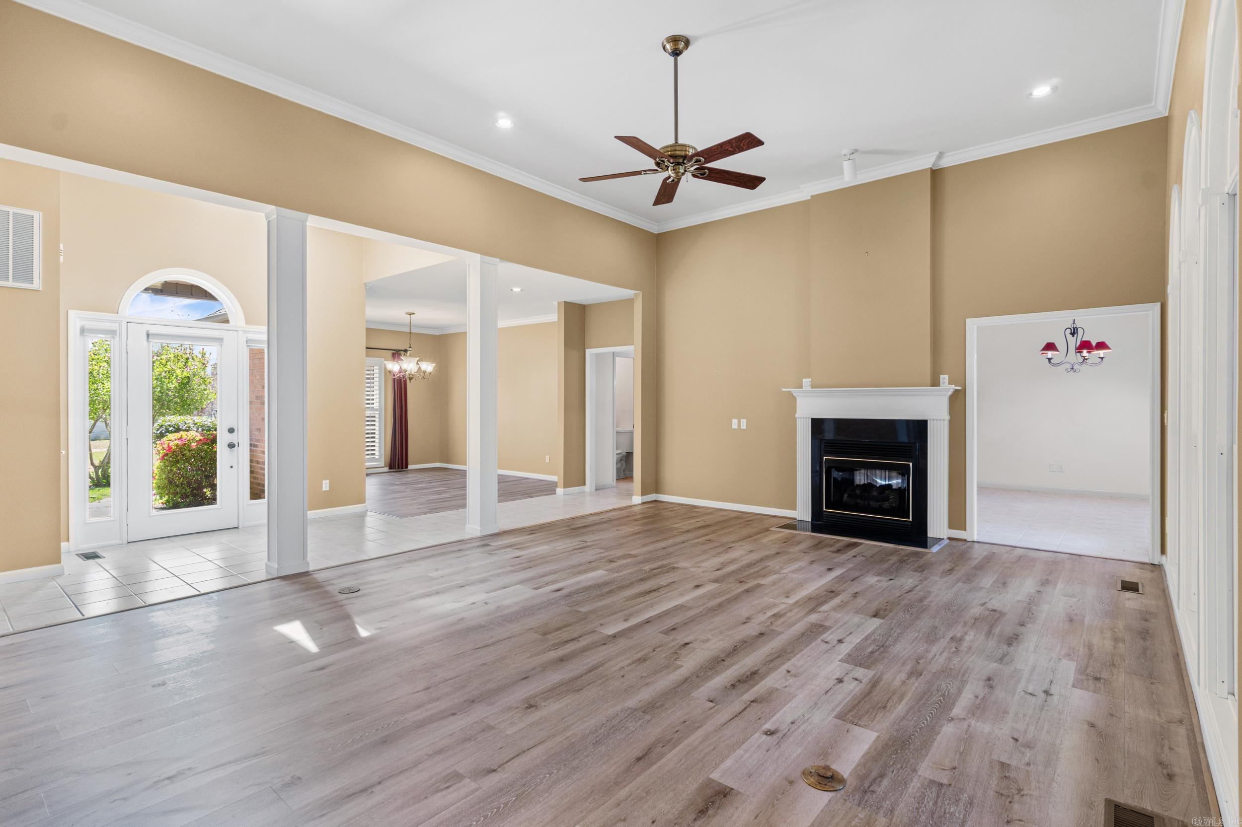 VINEGAR HILL  (H.P.R.) - Residential