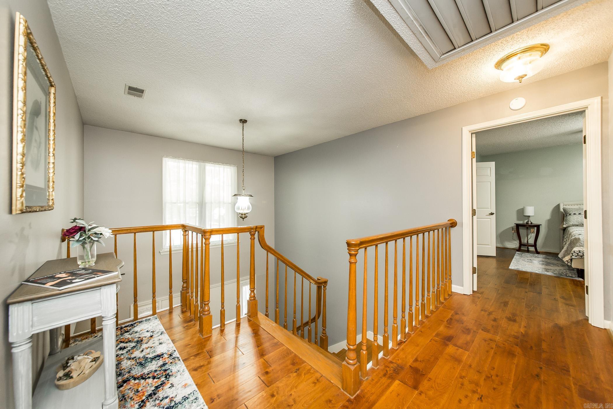 CASTLE RIDGE - Residential