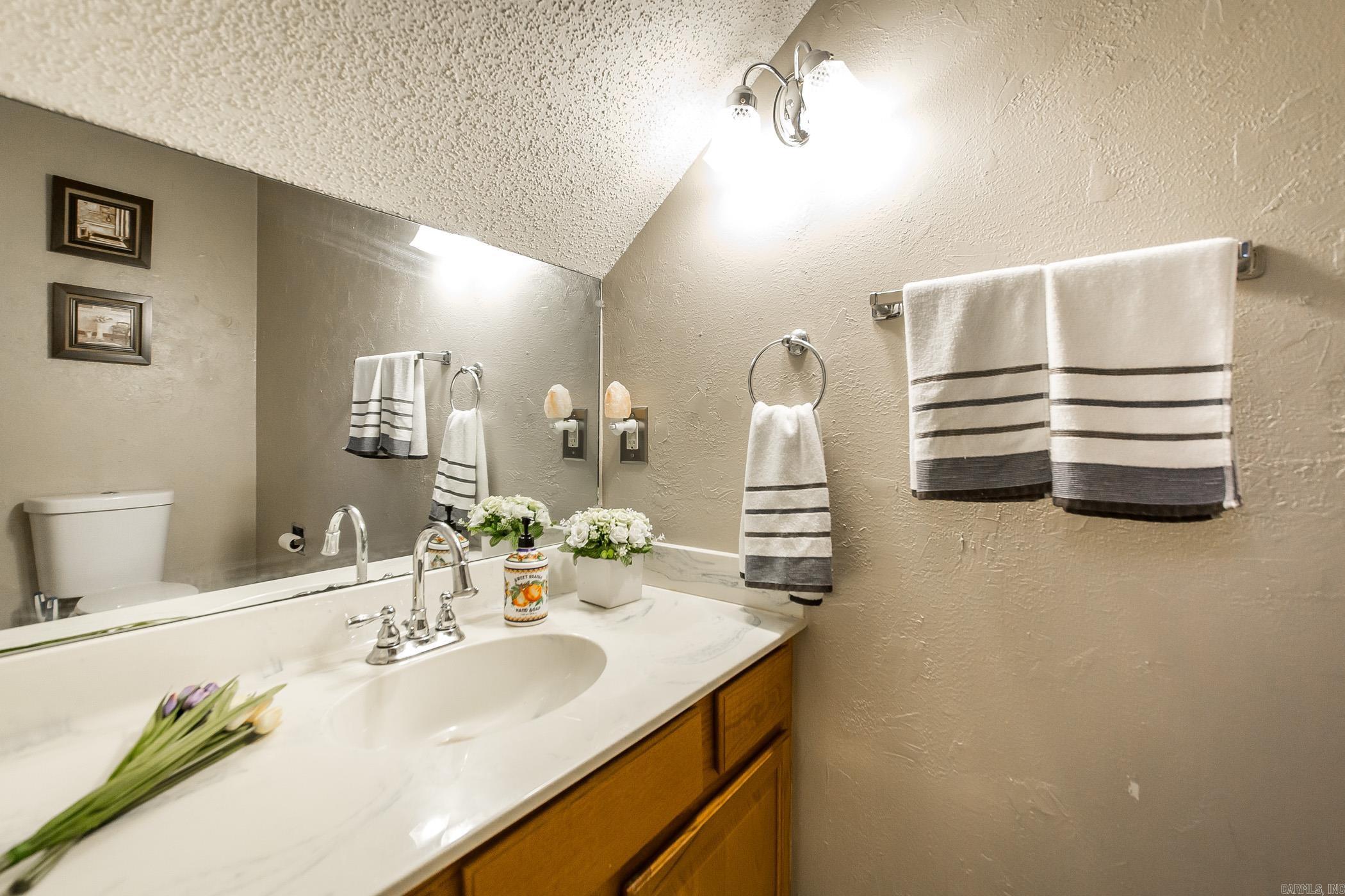 CASTLE RIDGE - Residential