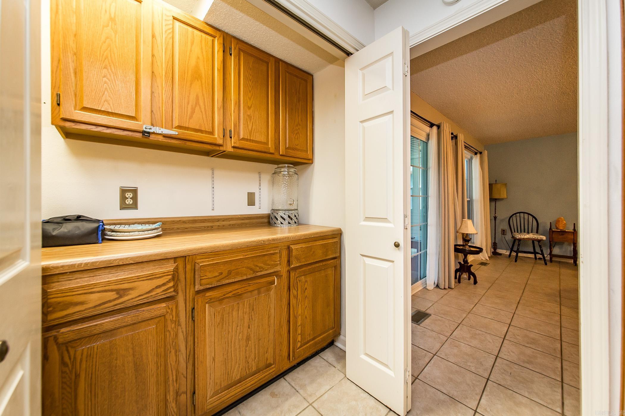 CASTLE RIDGE - Residential